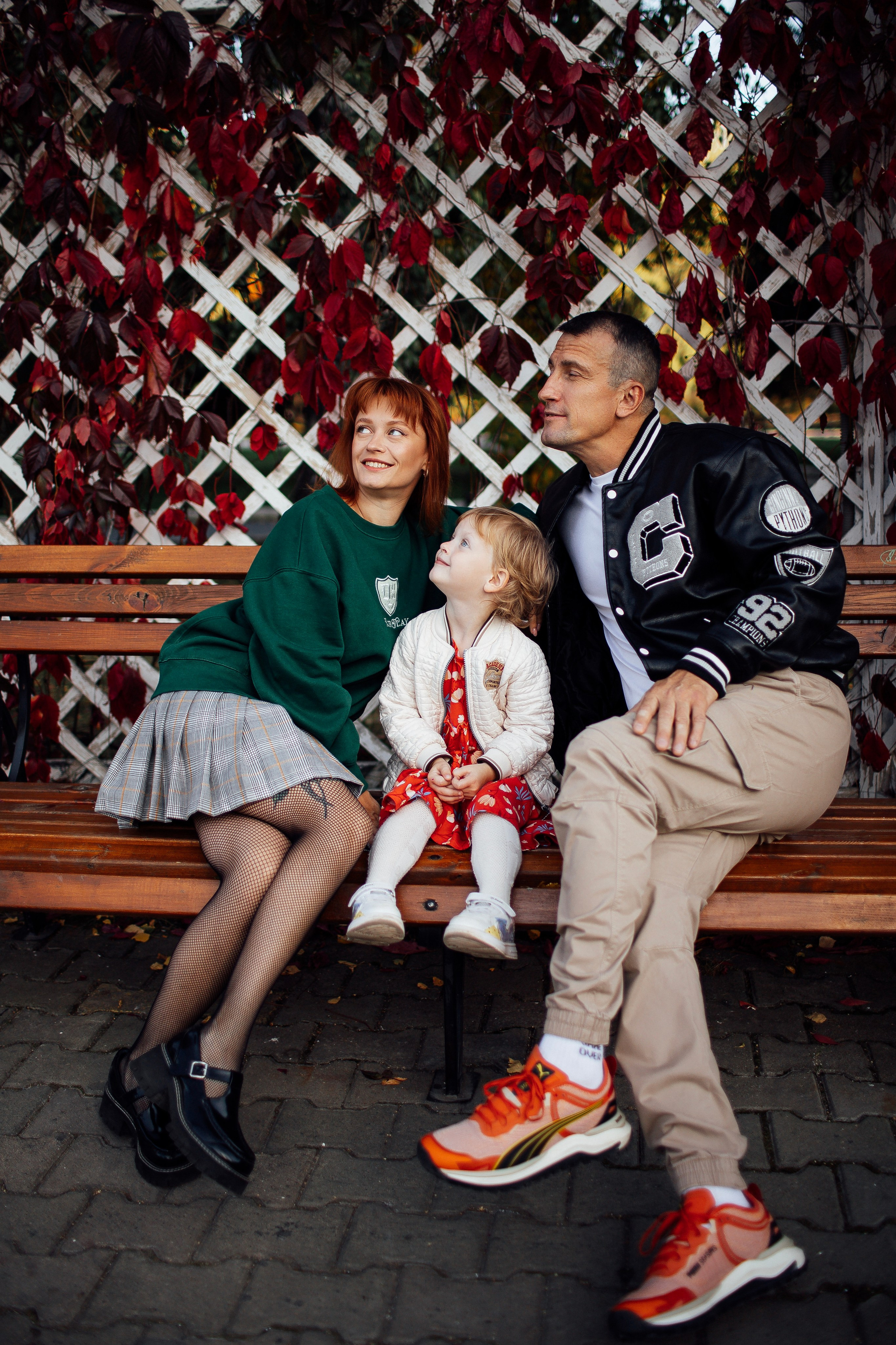 Саша Наташа и Анжелика. Семейная съемка — это красивый способ признаться своей семье в любви