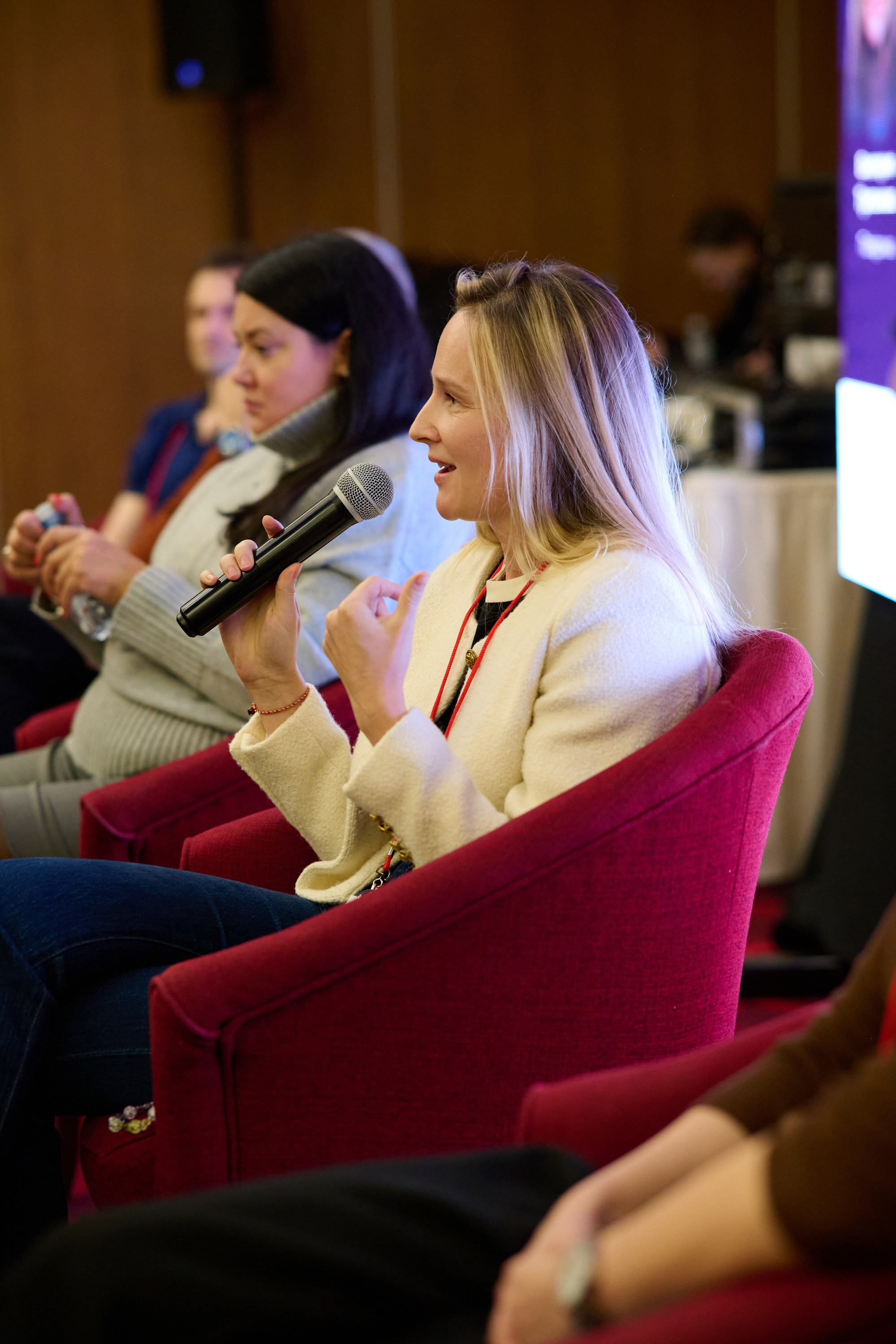 Upgrade года 2024. Репортажный фотограф в Москве и Санкт-Петербурге — Профессиональная съёмка мероприятий | Данила Золкин