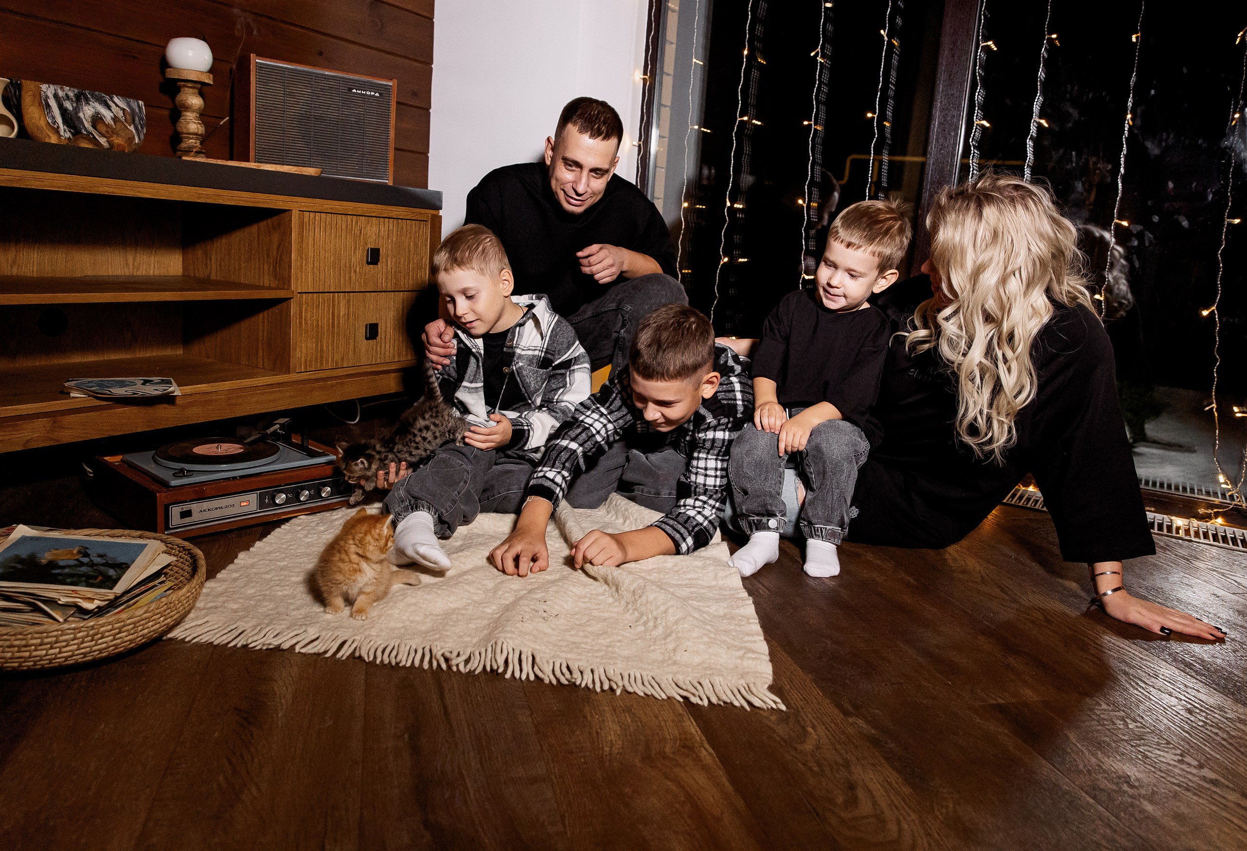 Эдуард и Дарья с сыновьями. Свадебный и семейный фотограф в Челябинске Юлия Ишимова