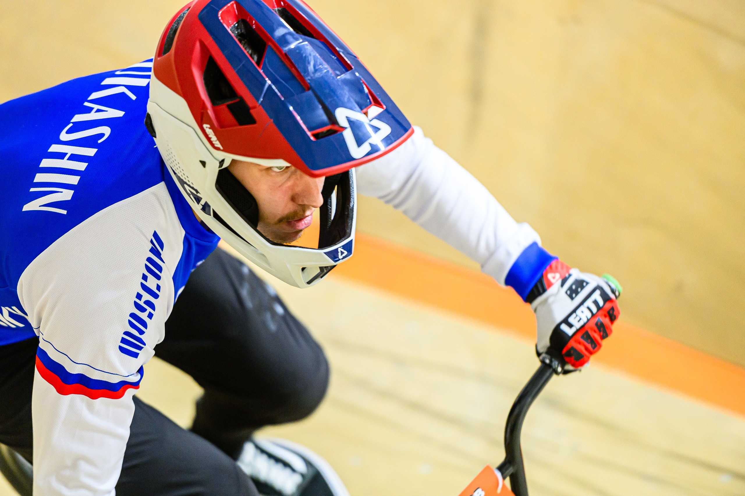 Без тормозов!. Репортажный фотограф Сергей Квартальнов