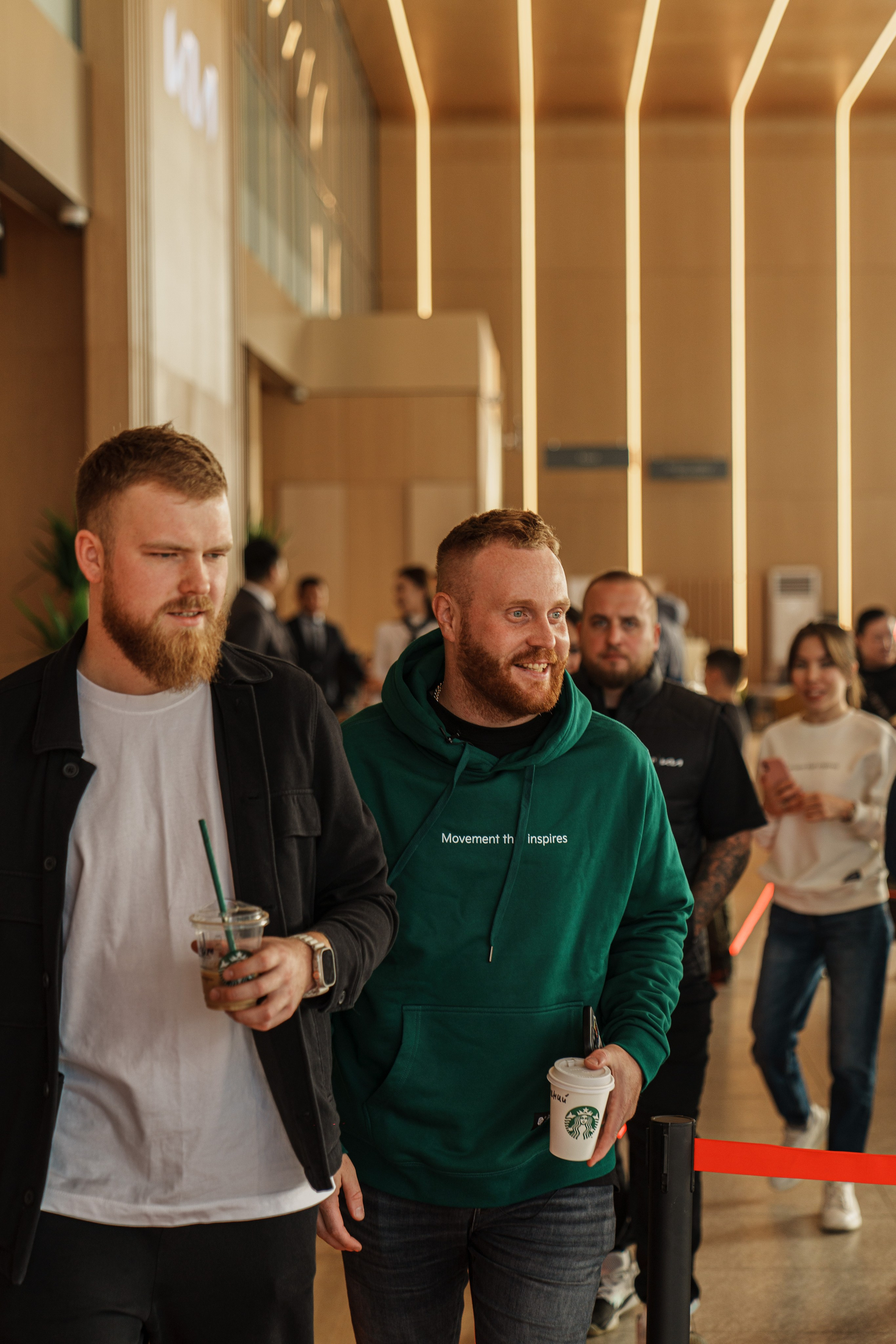 Kia EV6 Вручение Евгений Чебаткову. Фотограф TAULAN_1