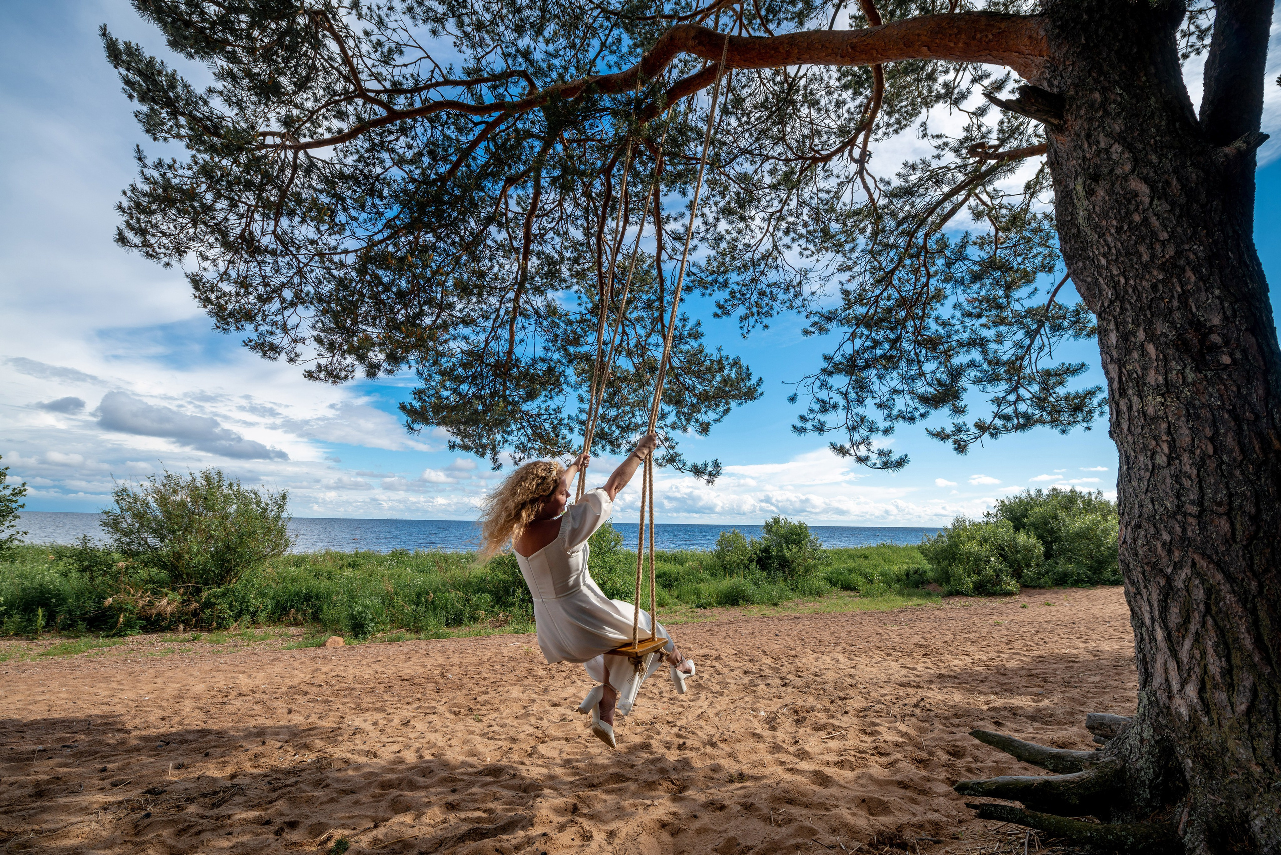 Станислав и Анастасия (нестандартная свадебная фотосессия в лесу и на Финском заливе). Портретный, семейный и свадебный фотограф в Санкт-Петербурге и в Пушкине Ширяев Денис