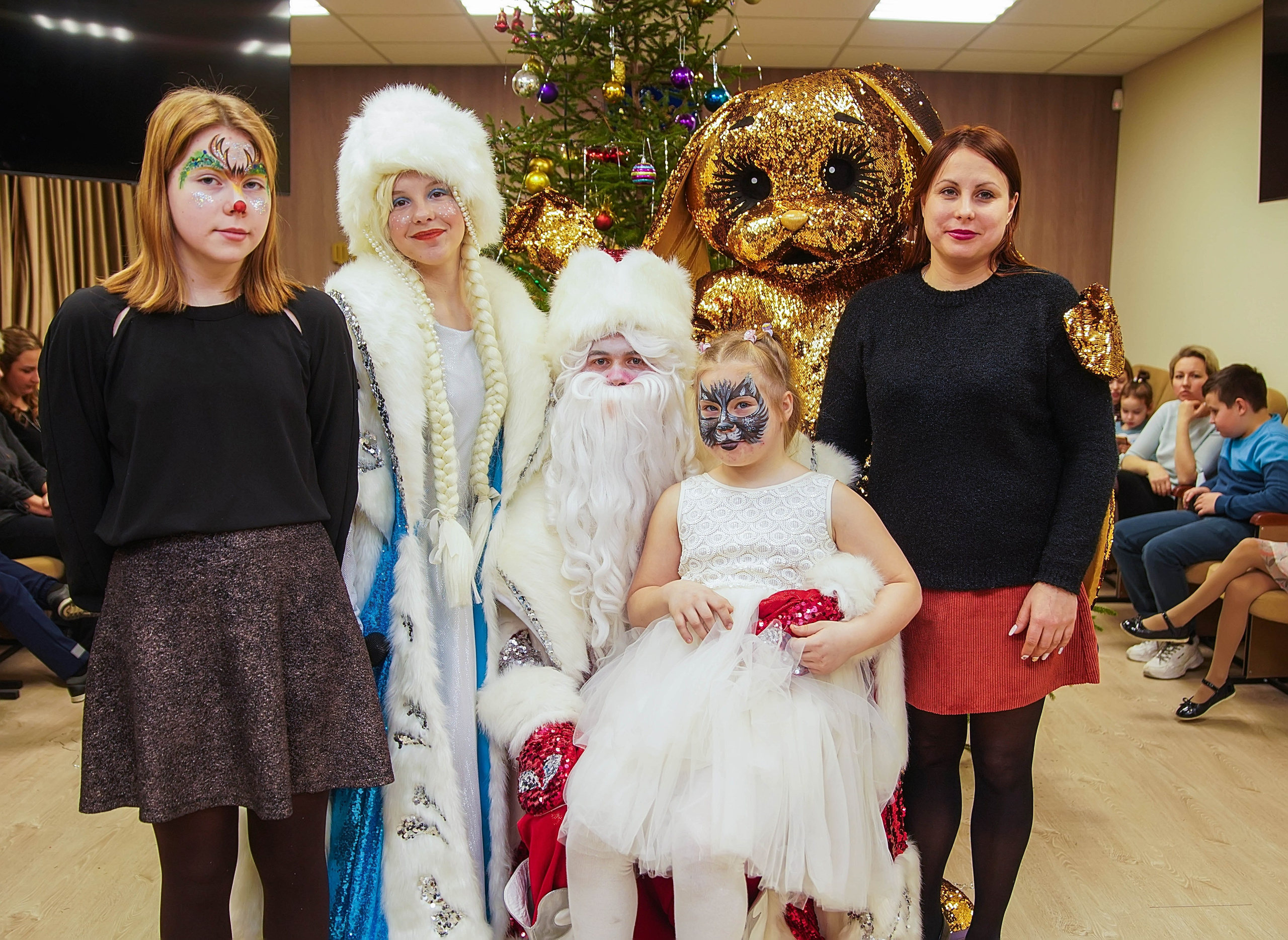 Елка НБД банк. Семейный и детский фотограф в Нижнем Новгороде
