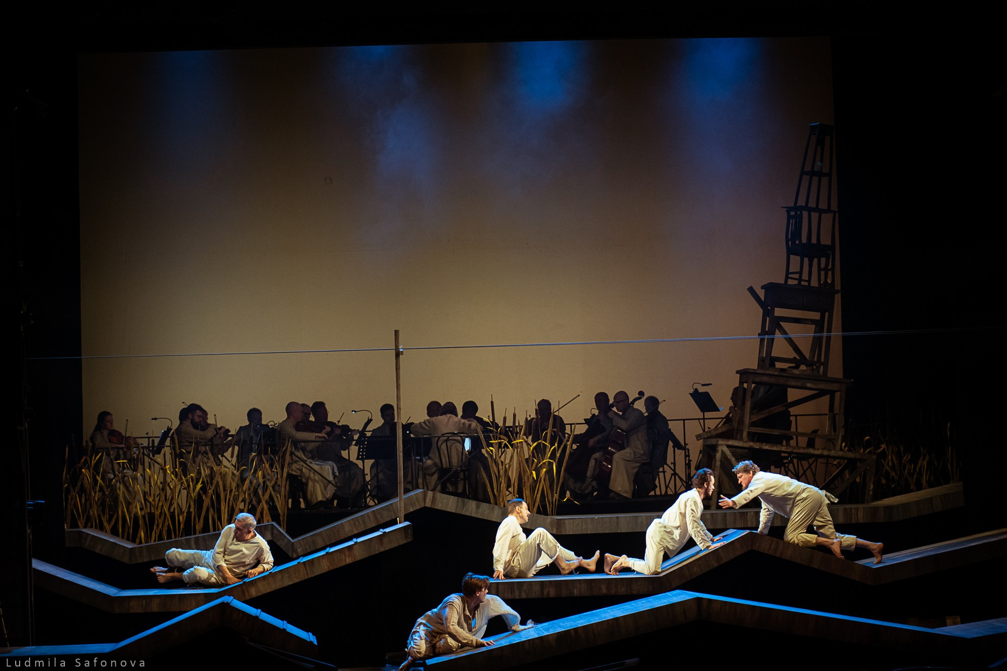 Театр Гоголя. Соборяне. Lucytheatre