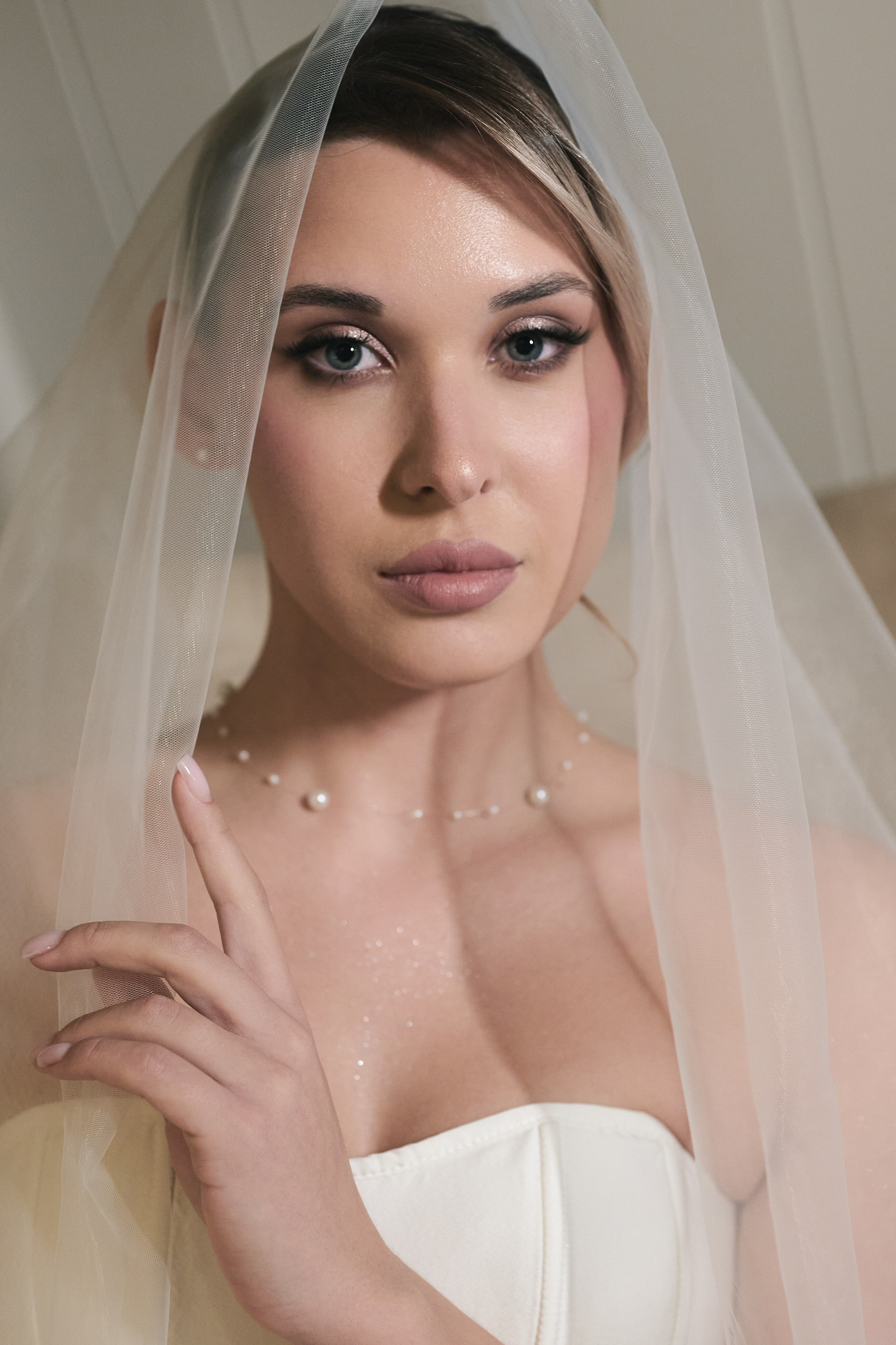 Анита (Невеста в отеле)