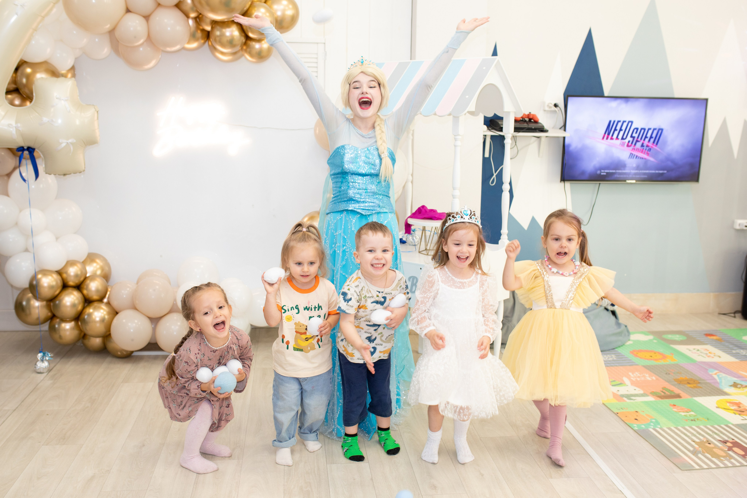 Доммик -Эльза. Фотограф в Новосибирске Ася Зверева