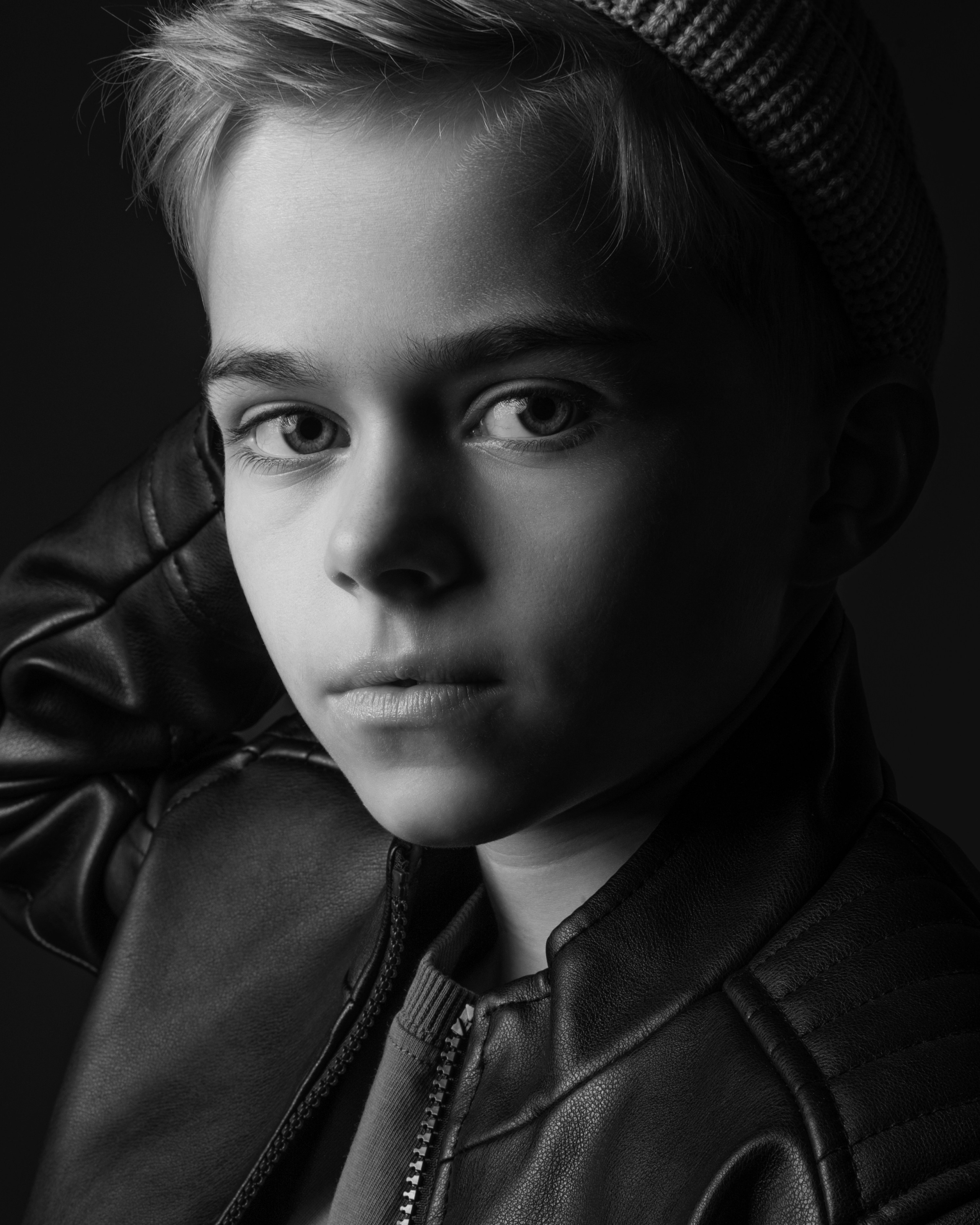 Иван. Фотограф Москва Виктория Вишневская актерское / модельное портфолио