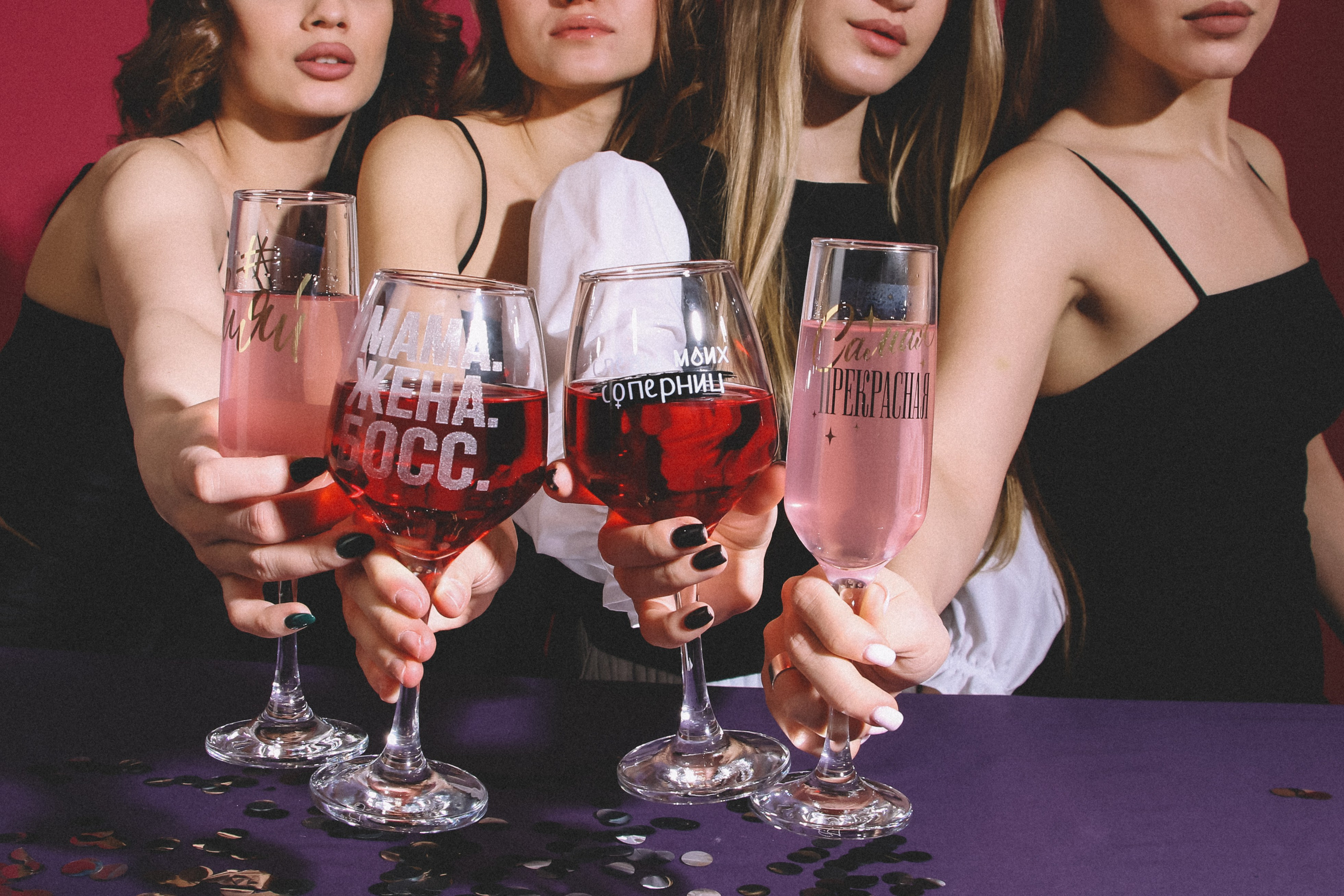 Разработки 8 марта. Фотограф для различных событий, проектов, маркетплейсов, сайтов и мероприятий в Екатеринбурге