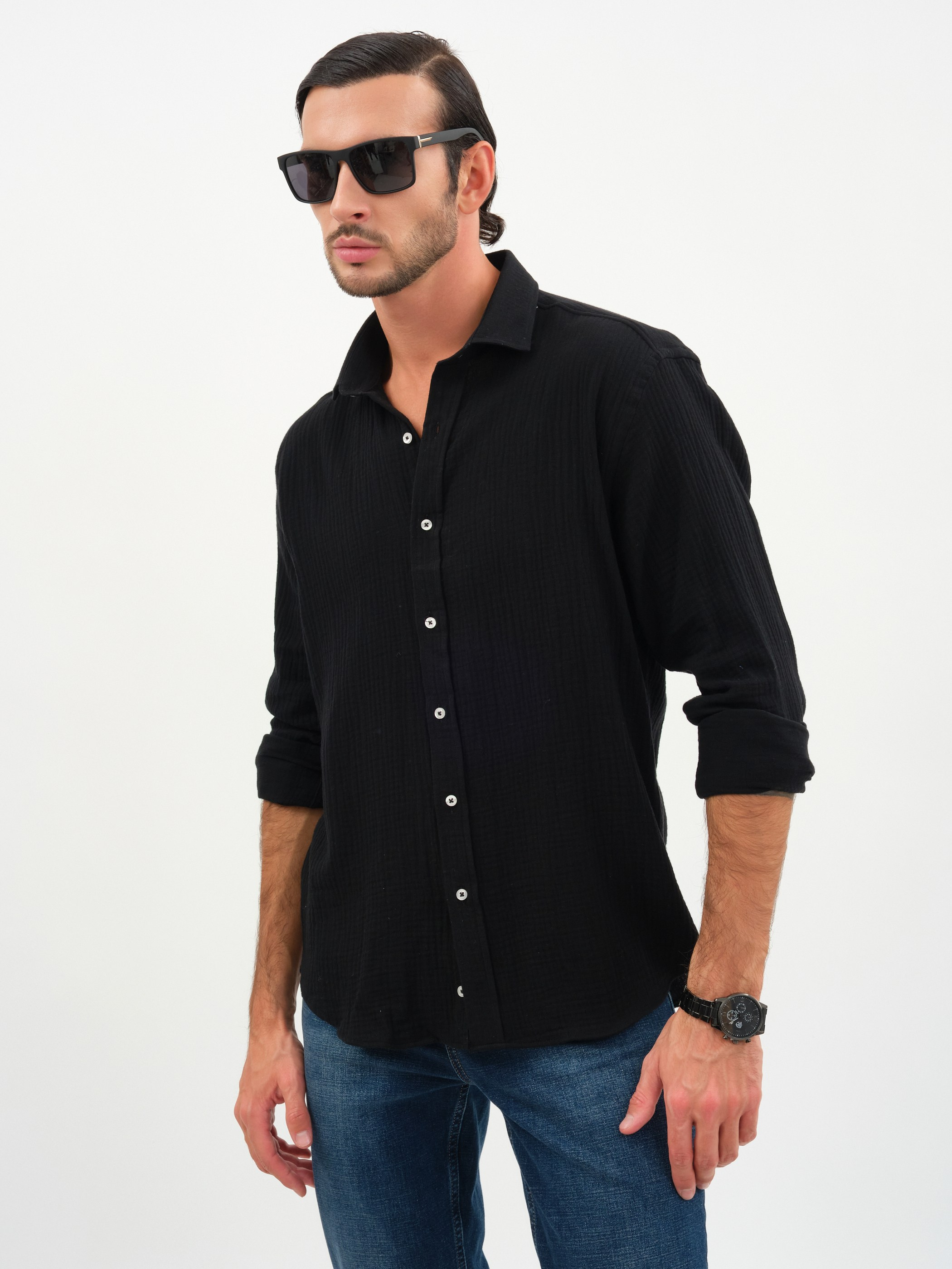 Каталог предметной и fashion-съёмки на белом фоне — Артур Карташев. Фотограф Карташев Артур