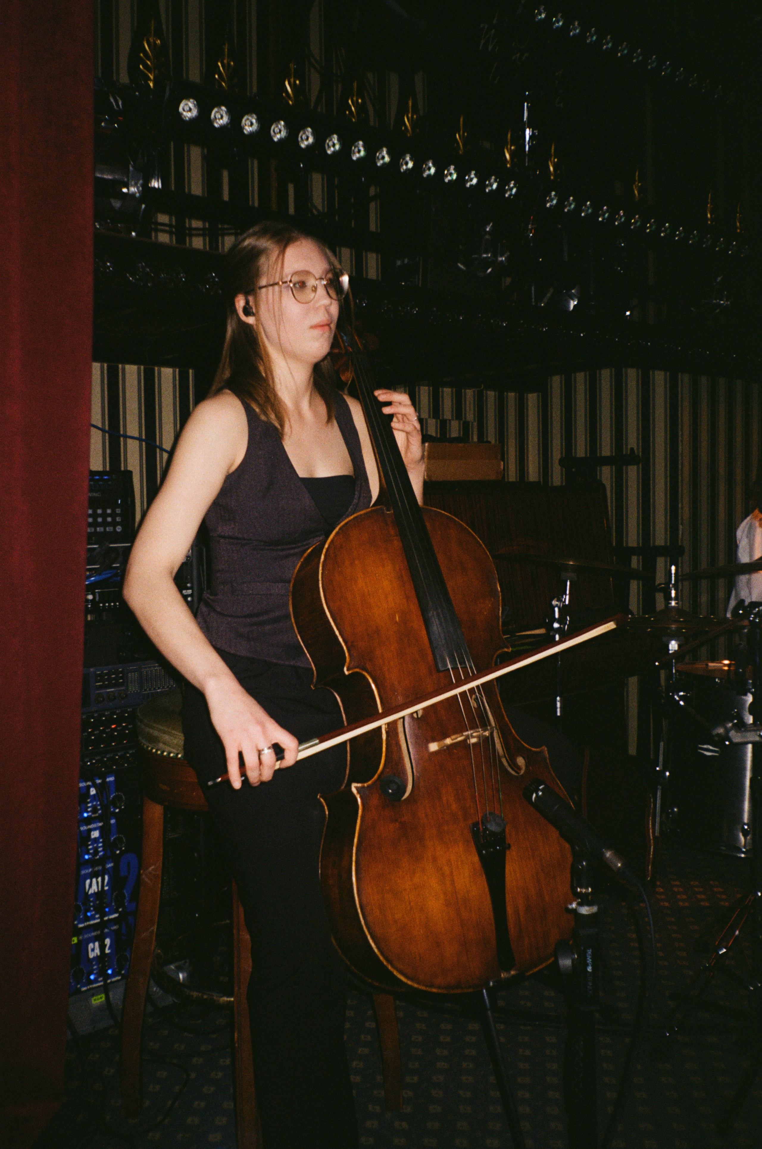 Плёнка. Человек в Шляпе