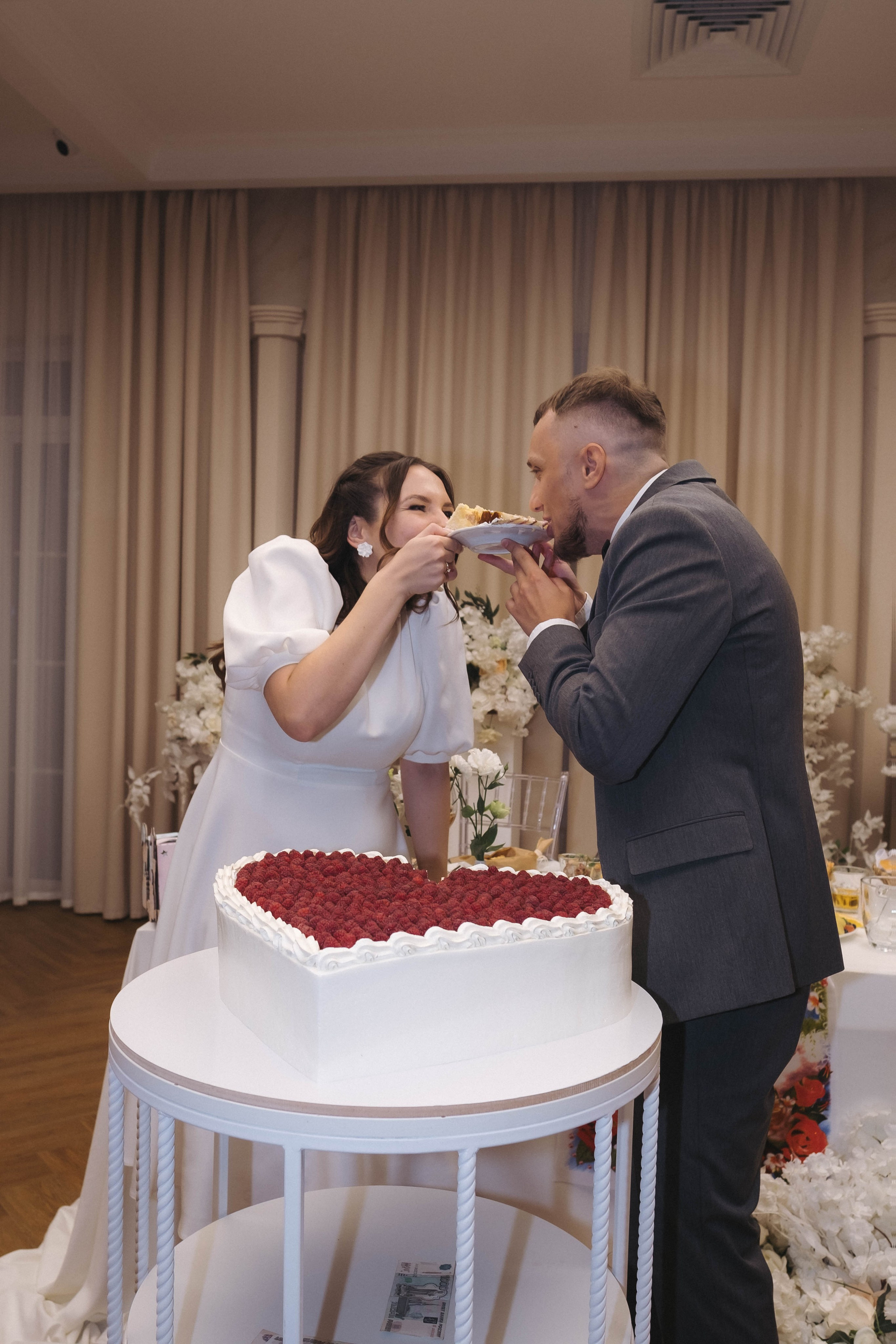 Юлия и Эдуарт ЗАГС. Свадебный и семейный фотограф г. Волгоград Биленко Ангелина