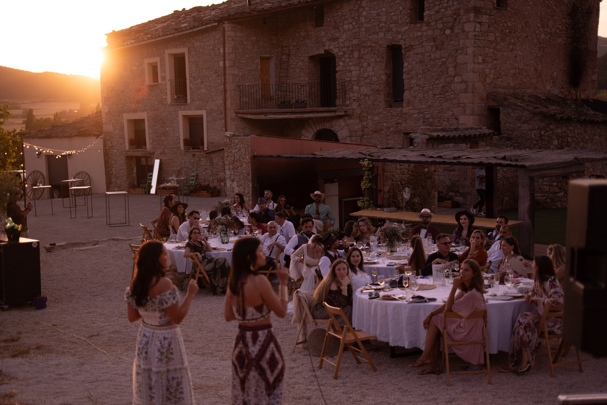 Stasy and Roberto. Wedding Photographer in Barcelona and Medellin