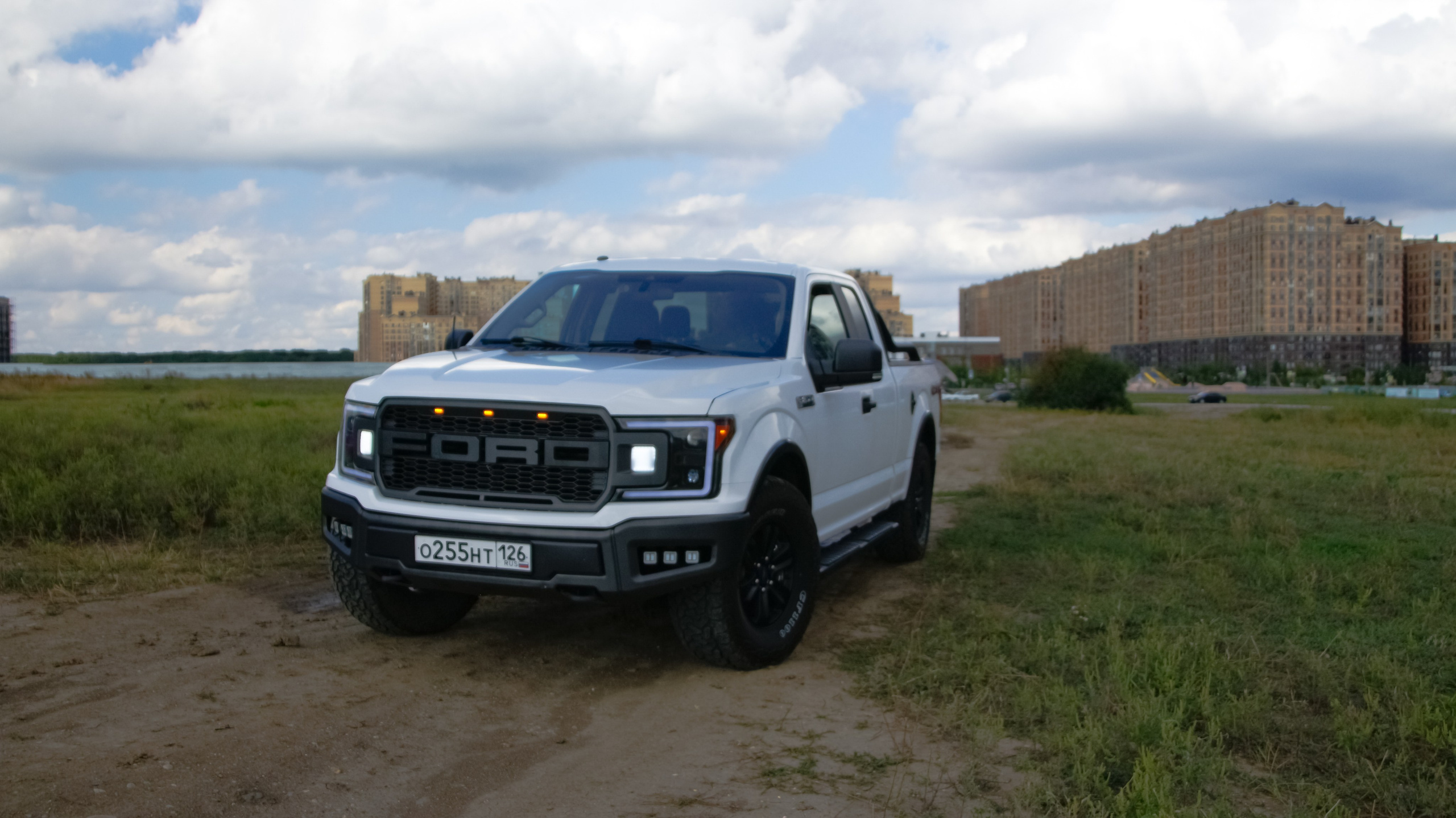 FORD-F. Съемка авто в Ставрополе: фото и видео 360 | pohubl