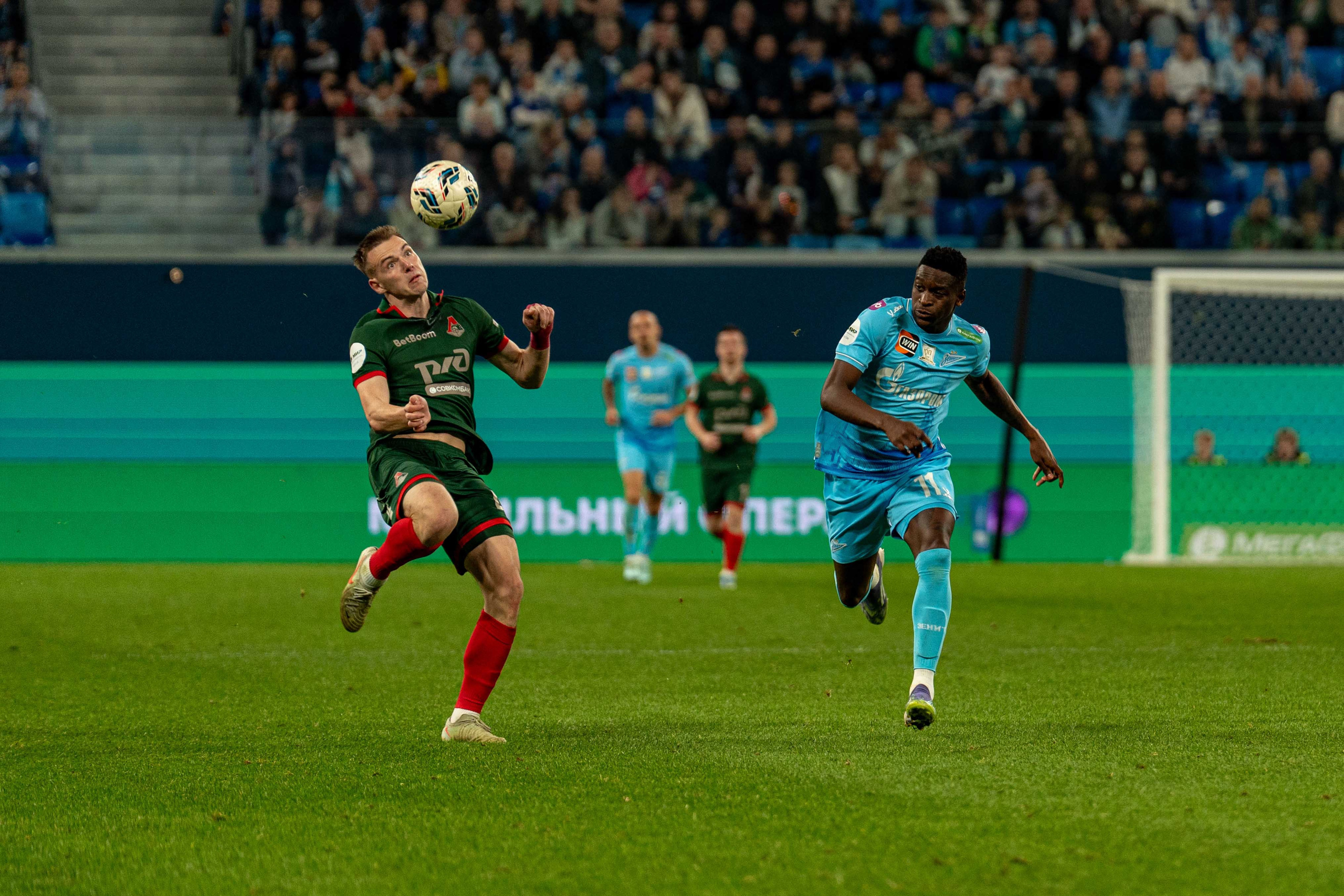 Зенит — Локомотив: фотогалерея 14-го тура РПЛ на Газпром Арене | Антон Гауф. Спортивный фотограф в Санкт-Петербурге | Антон Гауф