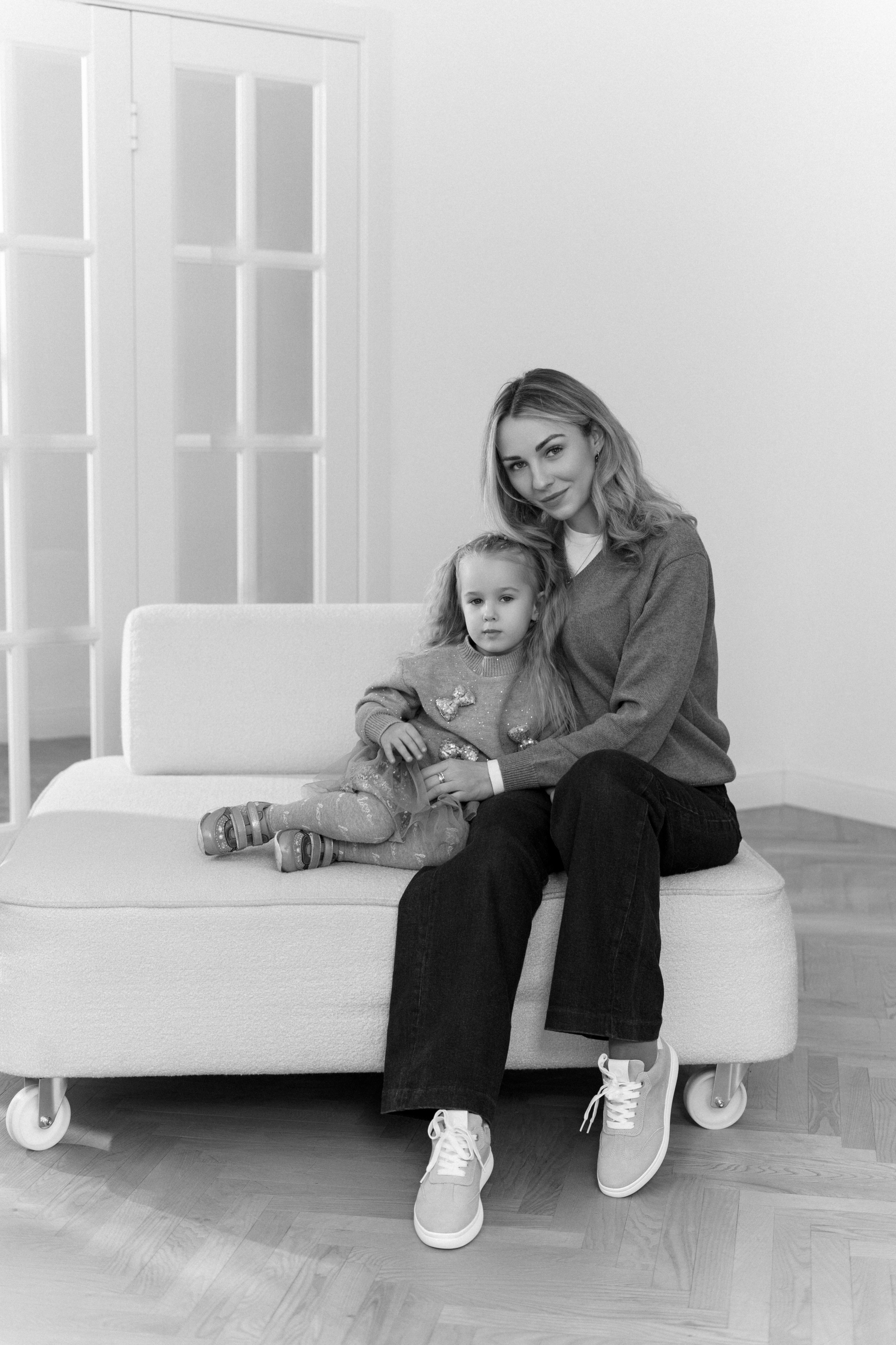 Вика и Алиса. Главная