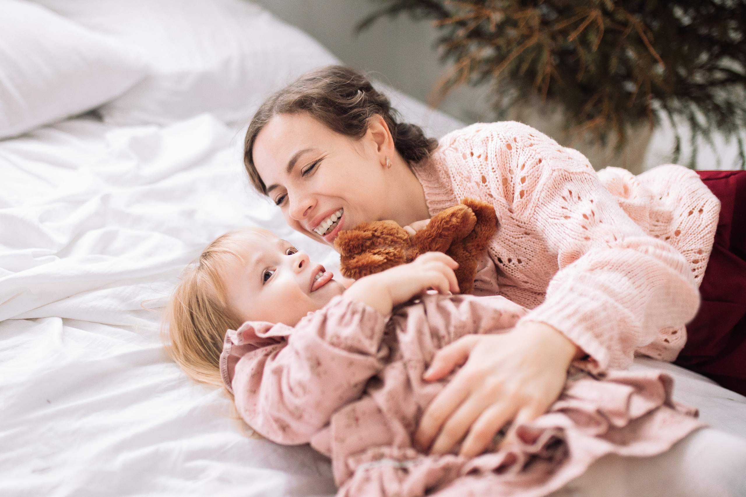 Семейная фотосессия в студии/дома