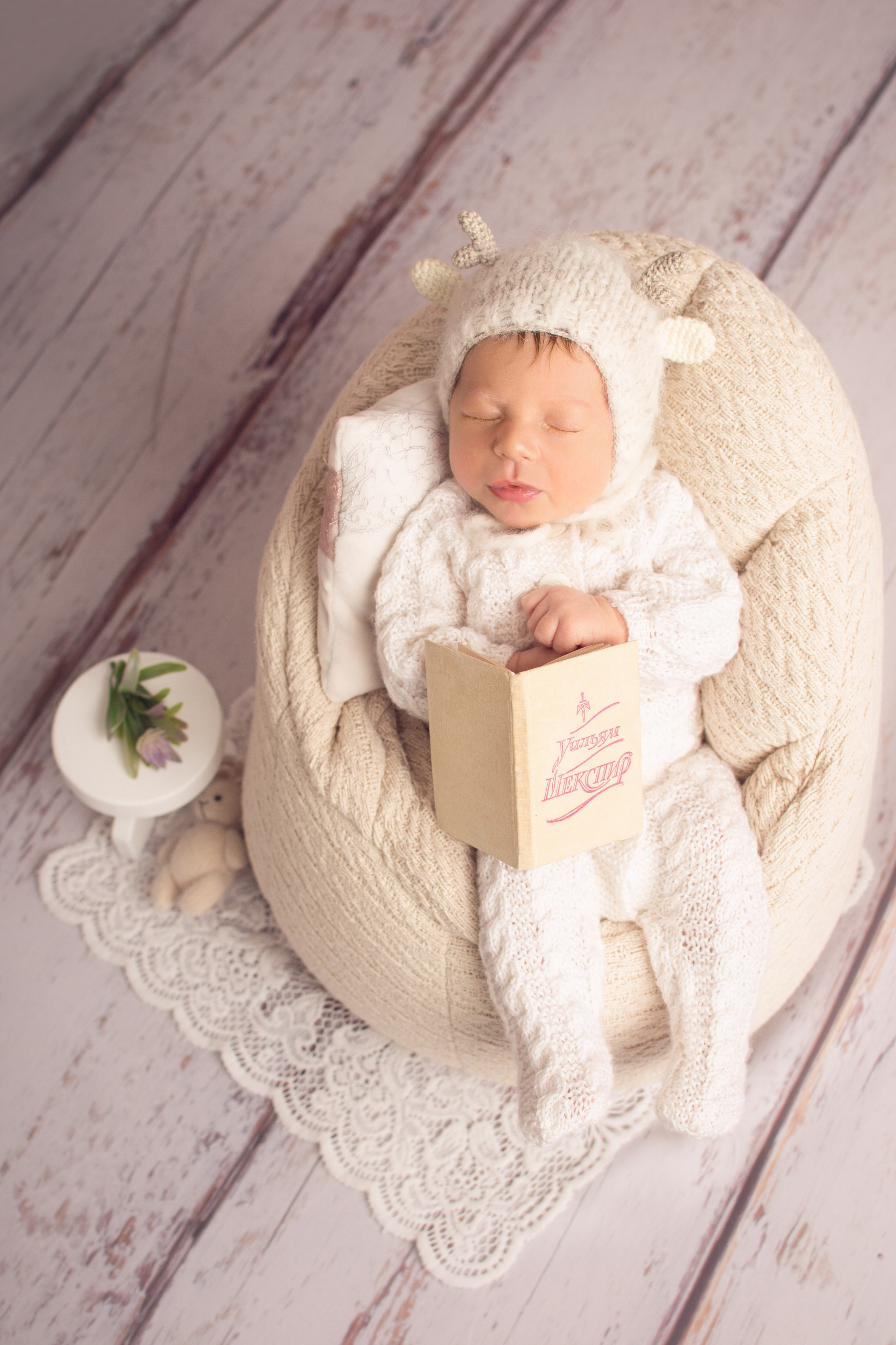 Newborn. Фотограф новорождённых в Казани Нейля Гильмутдинова ньюборн