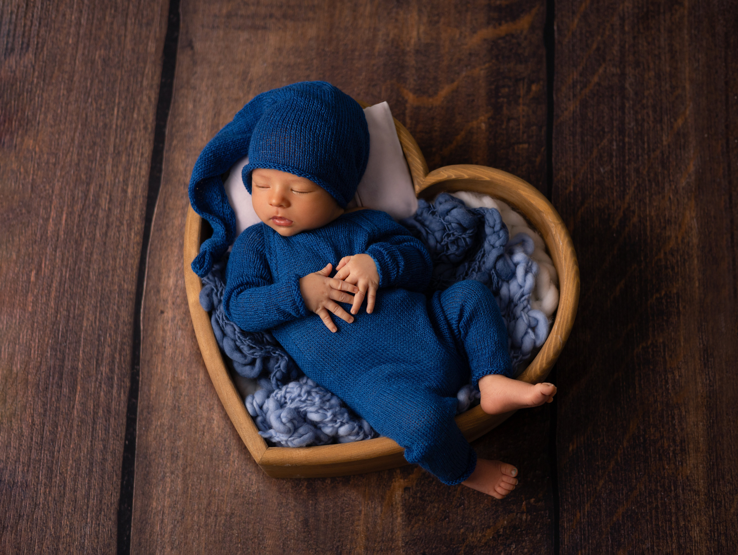 Newborn. Фотограф новорождённых в Казани Нейля Гильмутдинова ньюборн