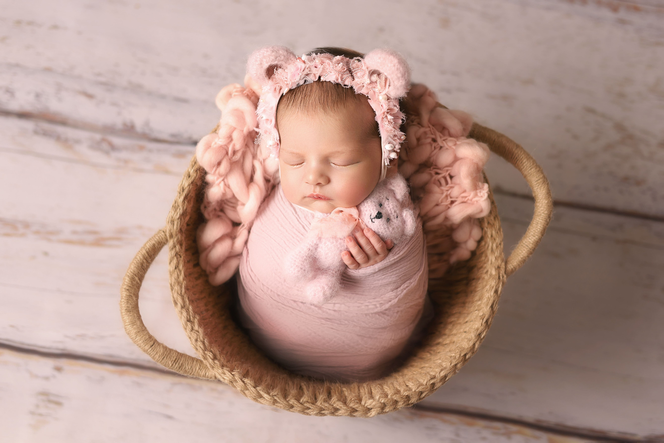 Newborn. Фотограф новорождённых в Казани Нейля Гильмутдинова ньюборн