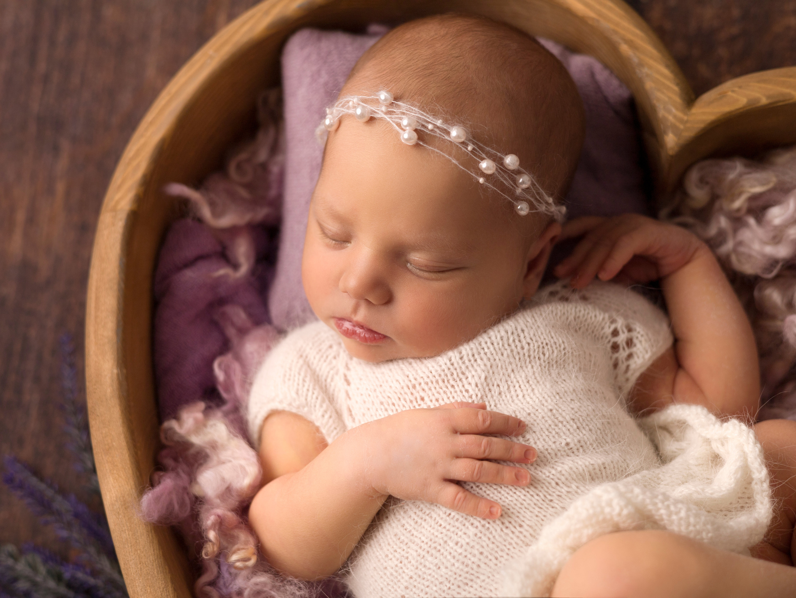 Newborn. Фотограф новорождённых в Казани Нейля Гильмутдинова ньюборн