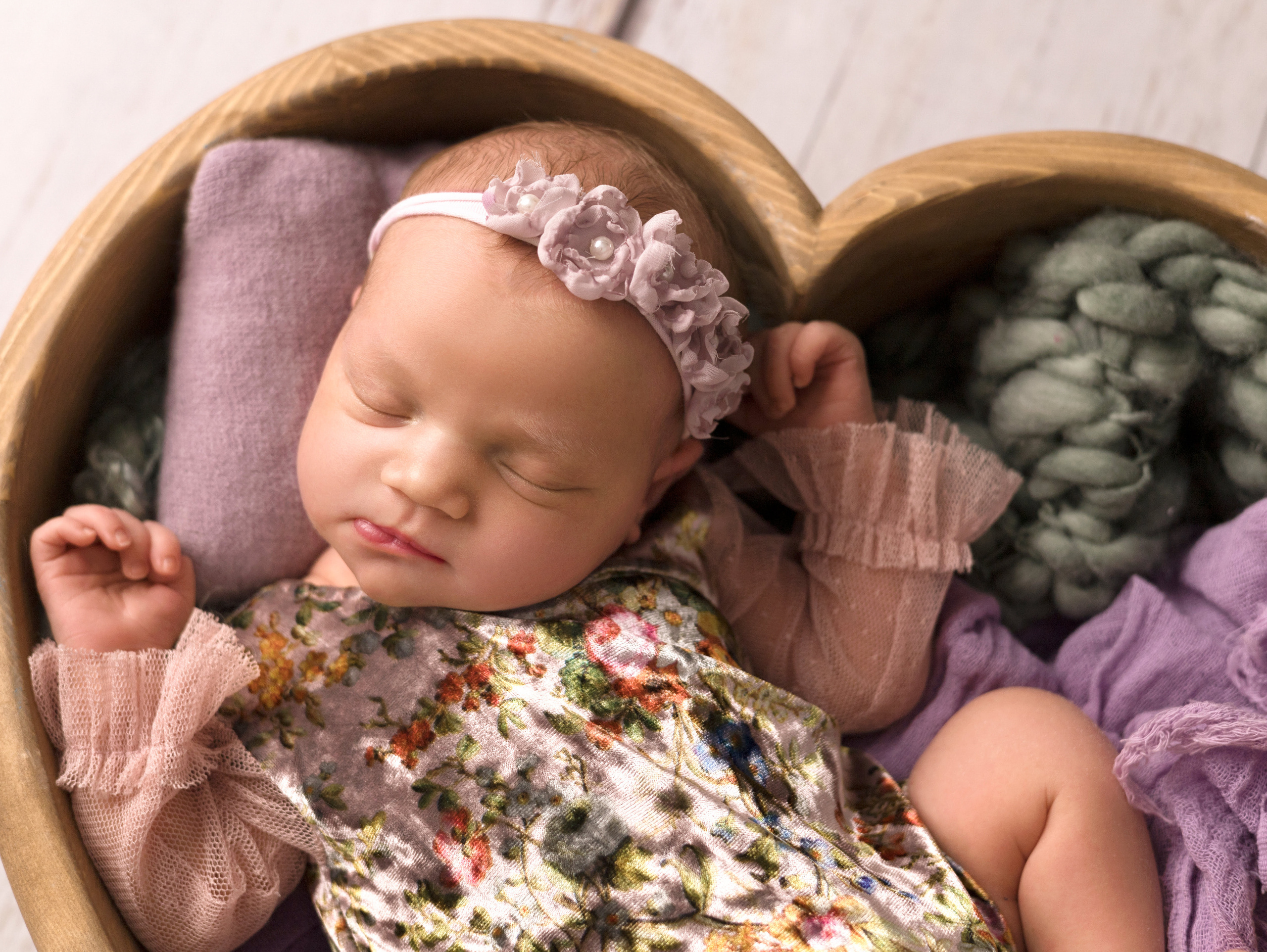 Newborn. Фотограф новорождённых в Казани Нейля Гильмутдинова ньюборн