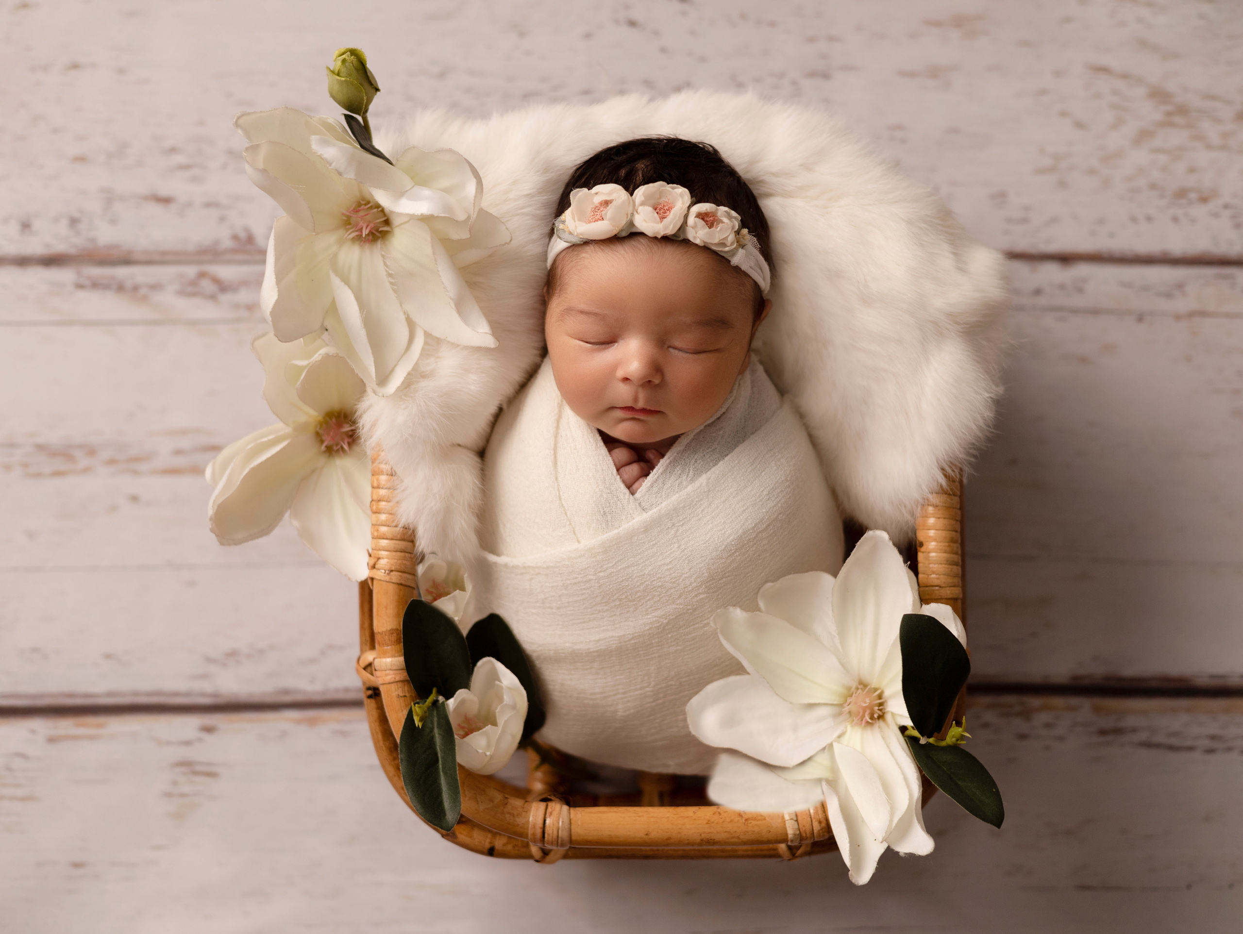 Newborn. Фотограф новорождённых в Казани Нейля Гильмутдинова ньюборн