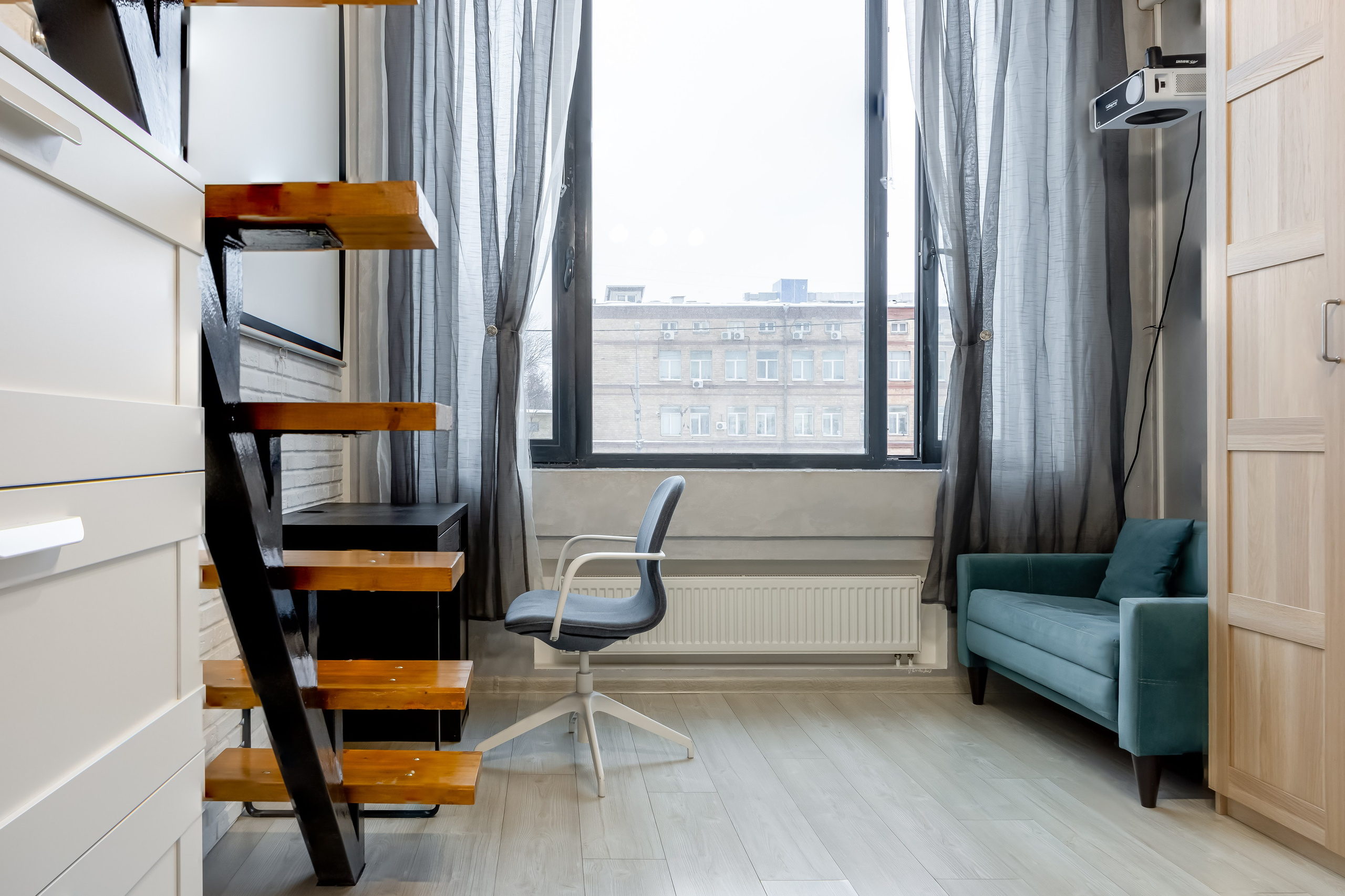 Двухуровневая студия для аренды. Интерьерный фотограф в Москве Сергей Чекмезов