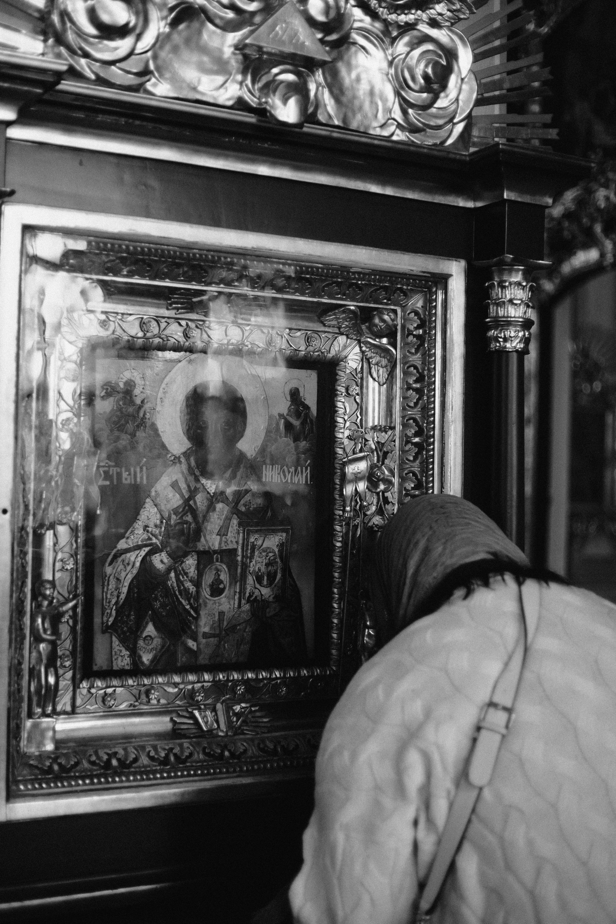 ПЯТНИЦА 6-Й СЕДМИЦЫ ПО ПАСХЕ. ПОПРАЗДНСТВО ВОЗНЕСЕНИЯ. ПЕРЕНЕСЕНИЕ МОЩЕЙ СВЯТИТЕЛЯ И ЧУДОТВОРЦА НИКОЛАЯ ИЗ МИР ЛИКИЙСКИХ В БАР. НИКОЛО-БОГОЯВЛЕНСКИЙ МОРСКОЙ СОБОР