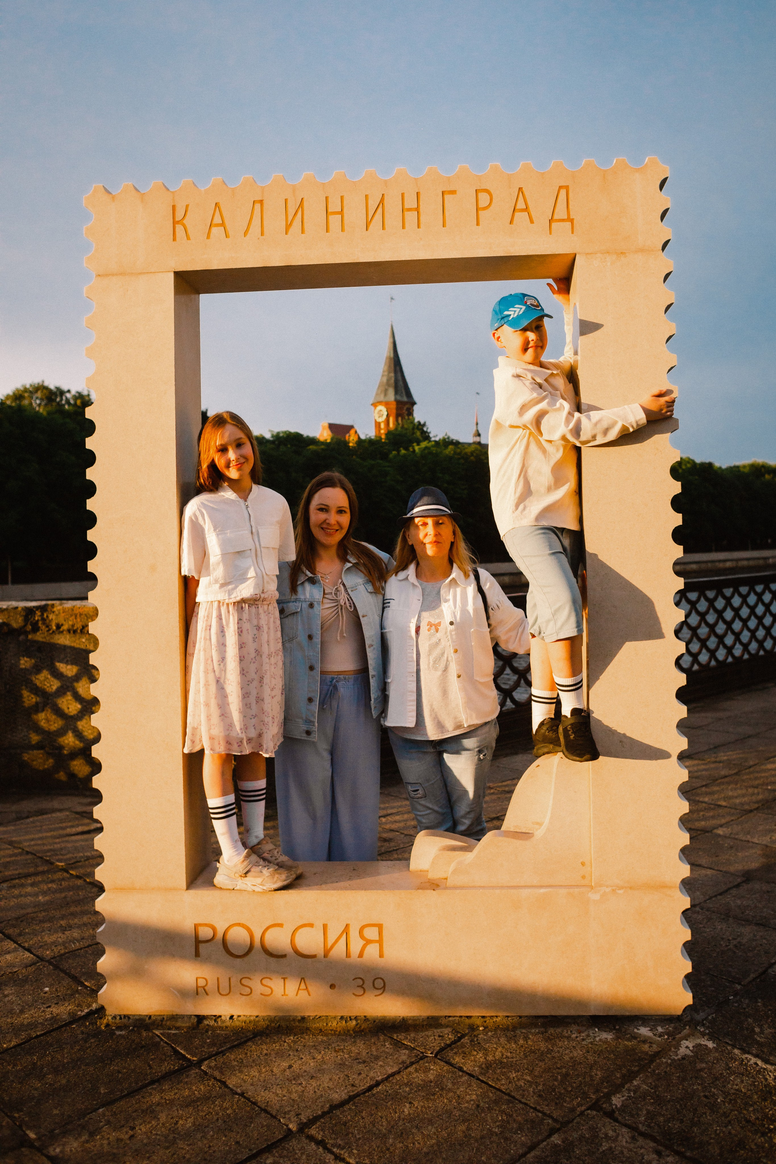 Семейная фотосессия на о. Канта. Фотограф Куянова Алина, семейные и свадебные фотосессии в Калининграде