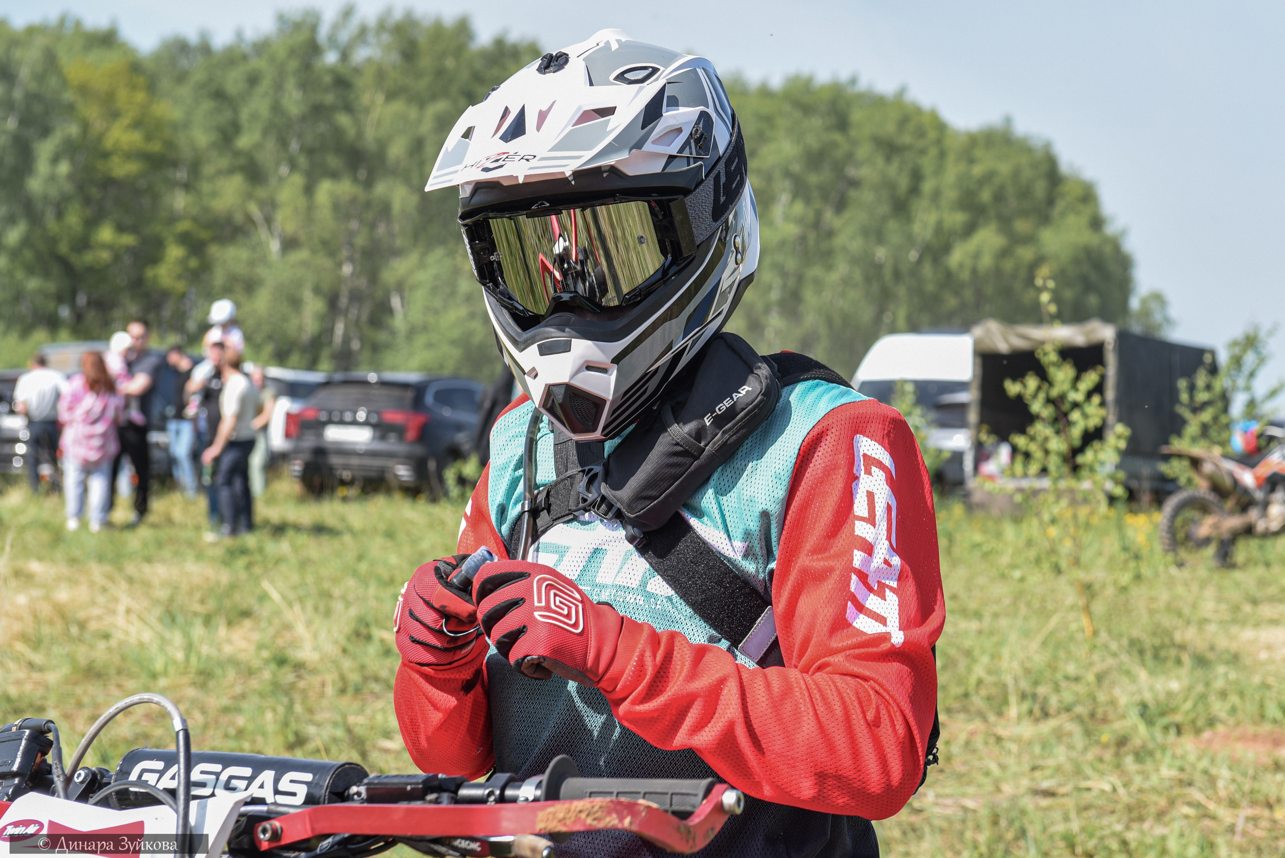 На местности. Каменки. Этап II. Мотофотограф в Нижнем Новгороде Динара Зуйкова