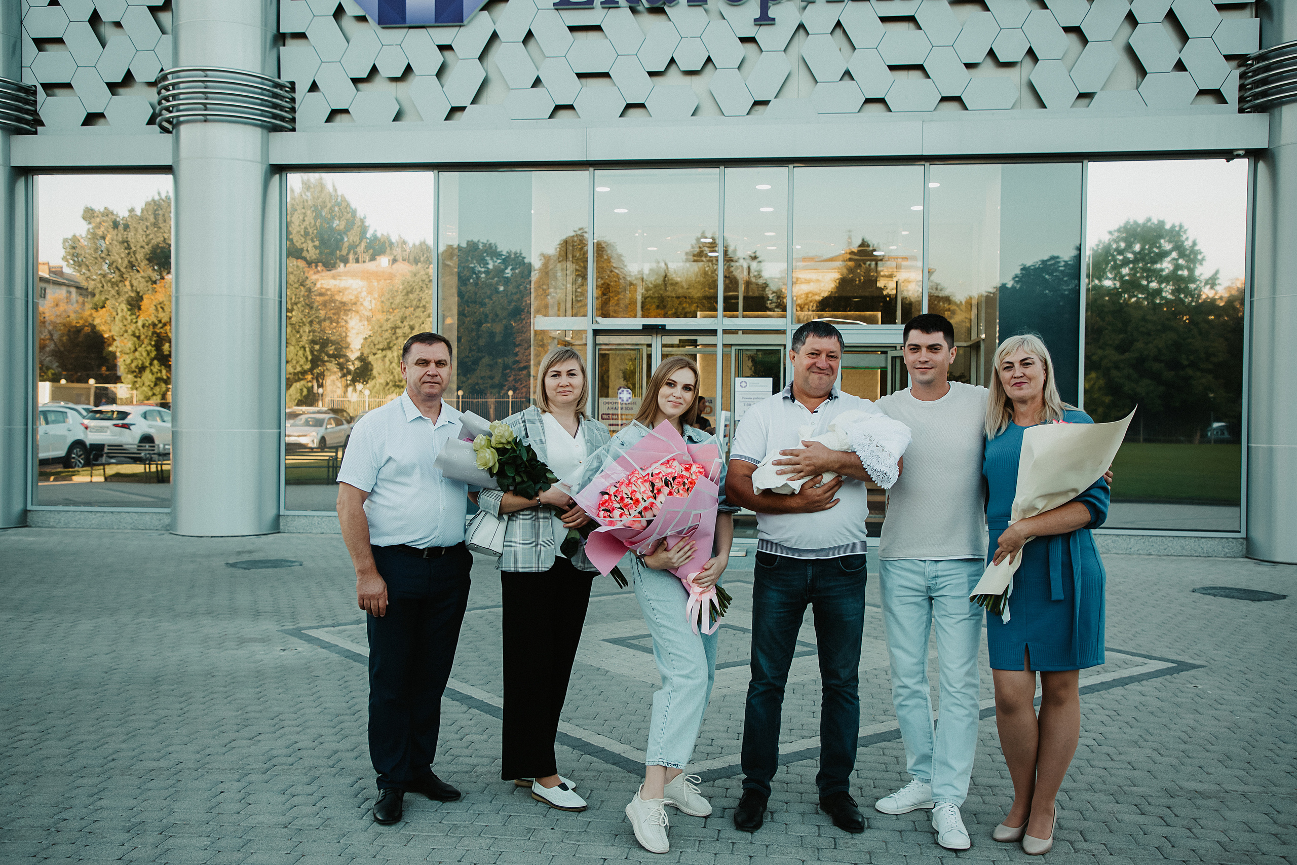 Выписка с роддома. Свадебный и семейный фотограф/видеограф в Краснодаре Наталья Осинская