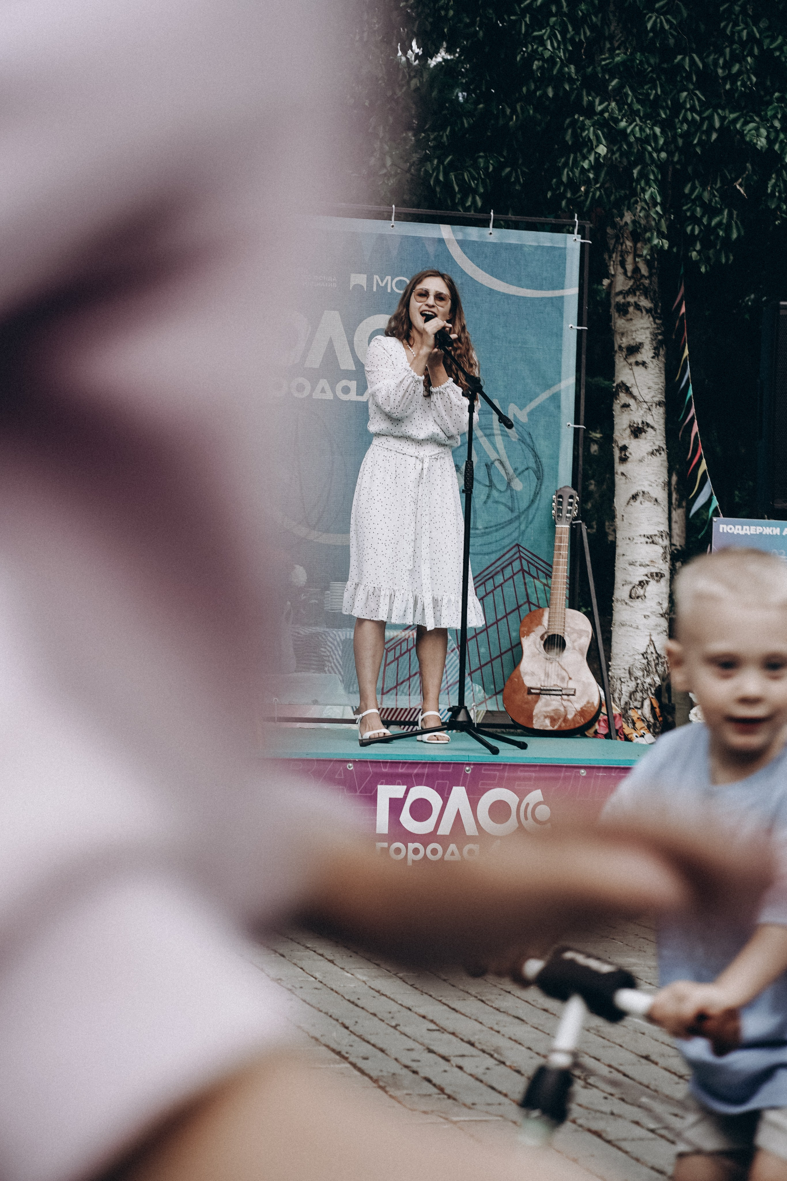 Выступление Маши. Семейный фотограф в Томске Зарина Азизбаева