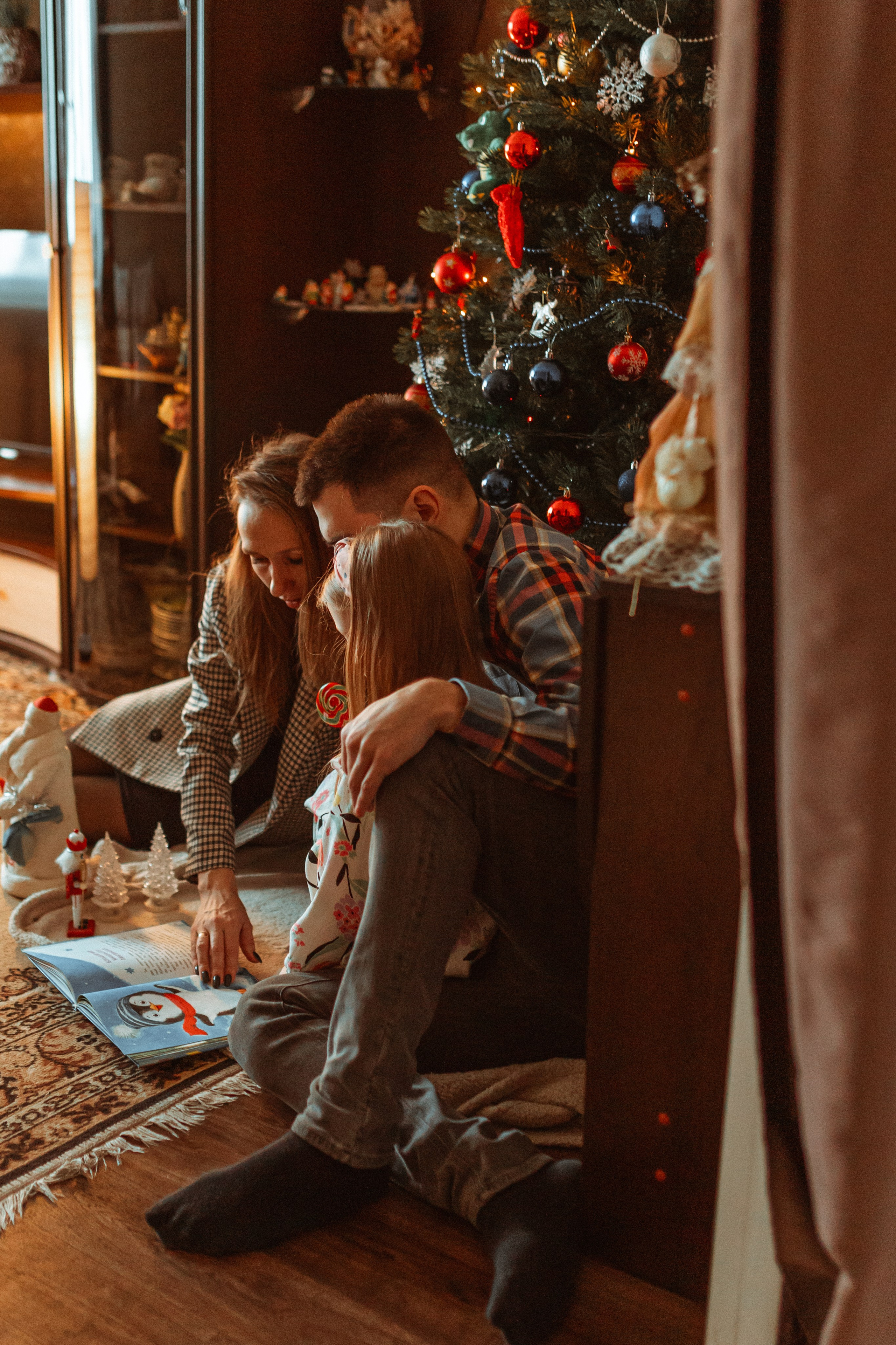 Марина с семьей. Семейный фотограф lifestyle в Новосибирске Елена Шпилевая