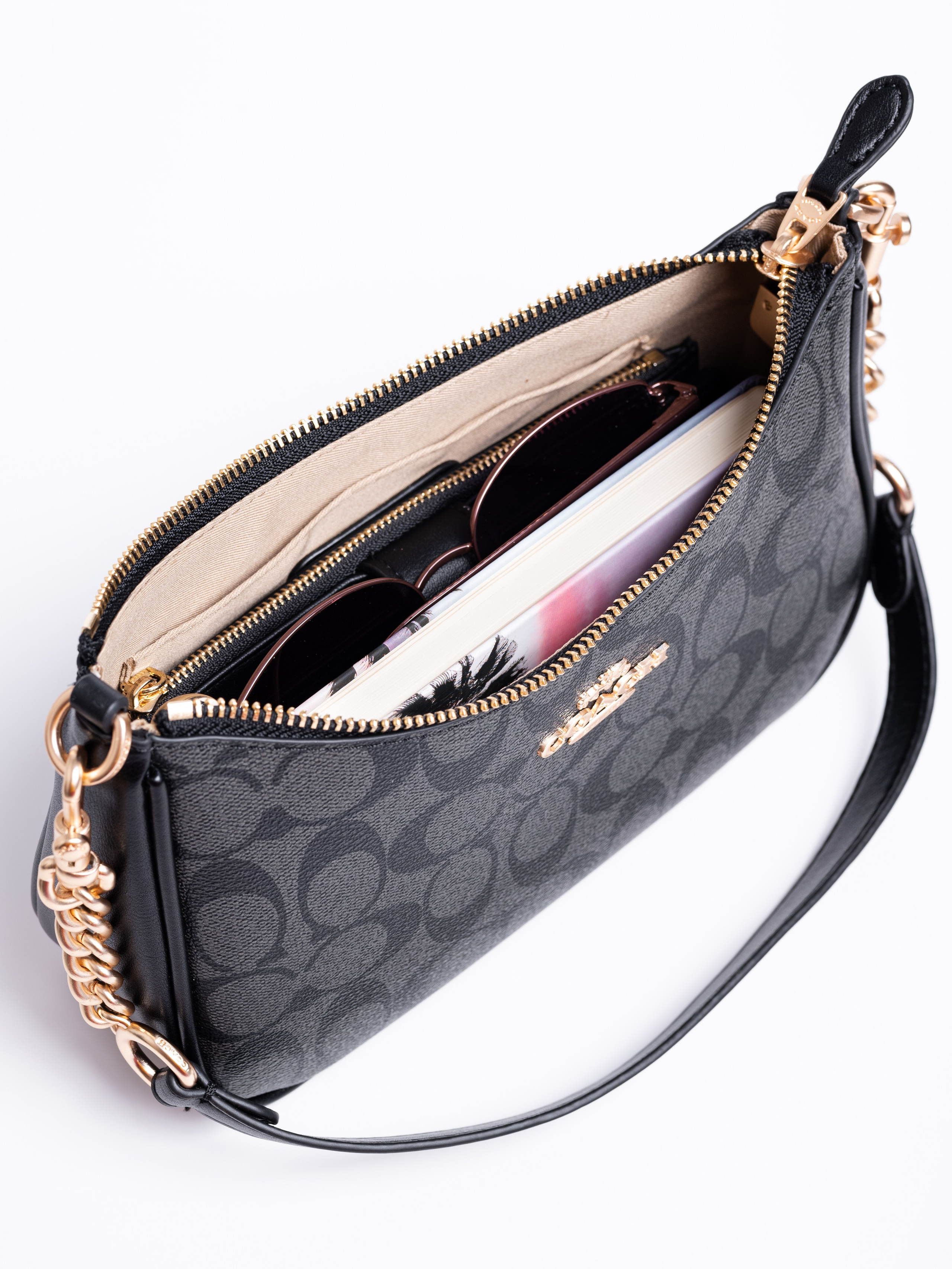 Сумки. Предметный фотограф, фото для маркетплейсов Пятигорск, КМВ