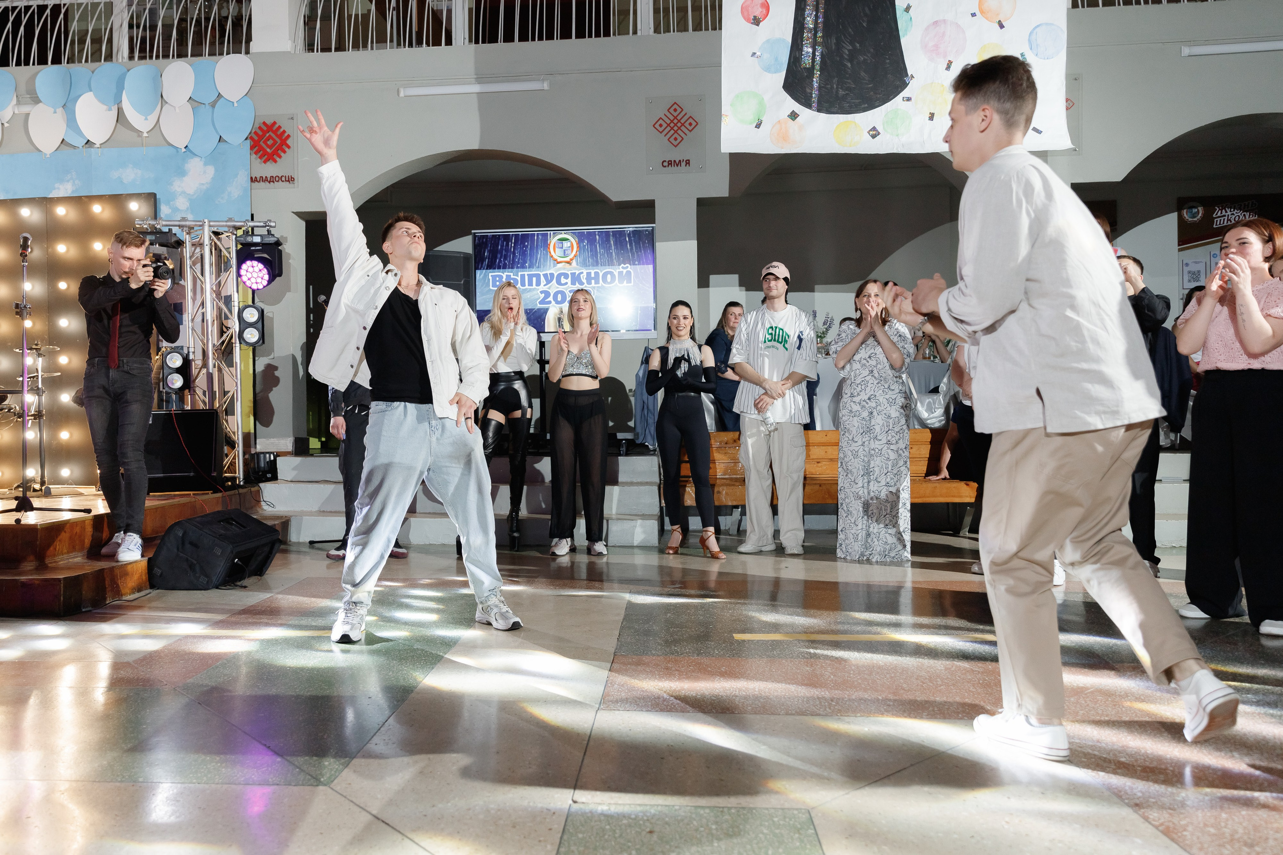 Школьный выпускной 2023 год в Минске. Свадебный фотограф в Минске/Беларуси Сергей Спиридонов