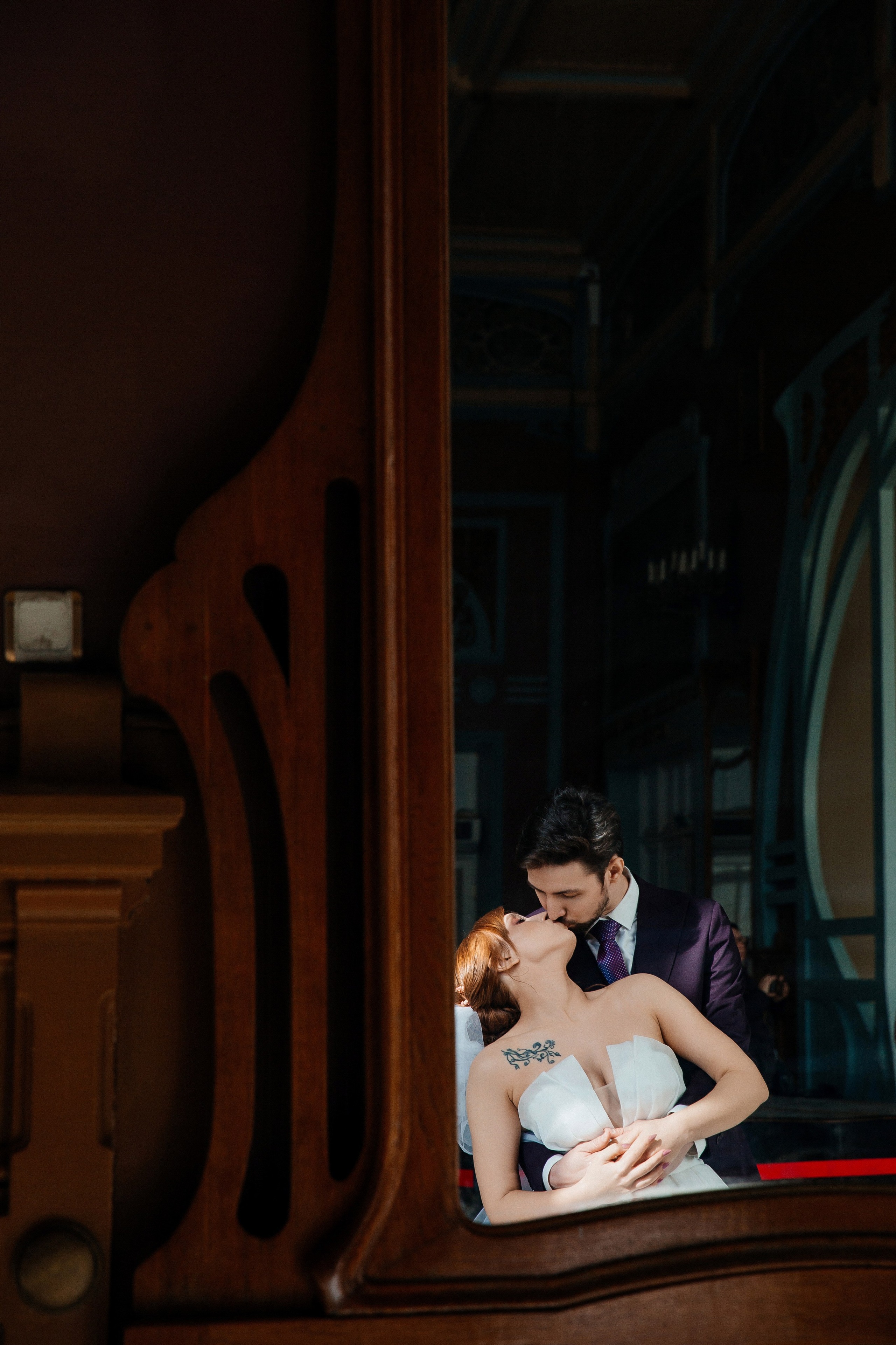 Первый ЗАГС и Фотосессия на Витебском в апреле. Свадебный фотограф в Санкт-Петербурге Вика Стукачева