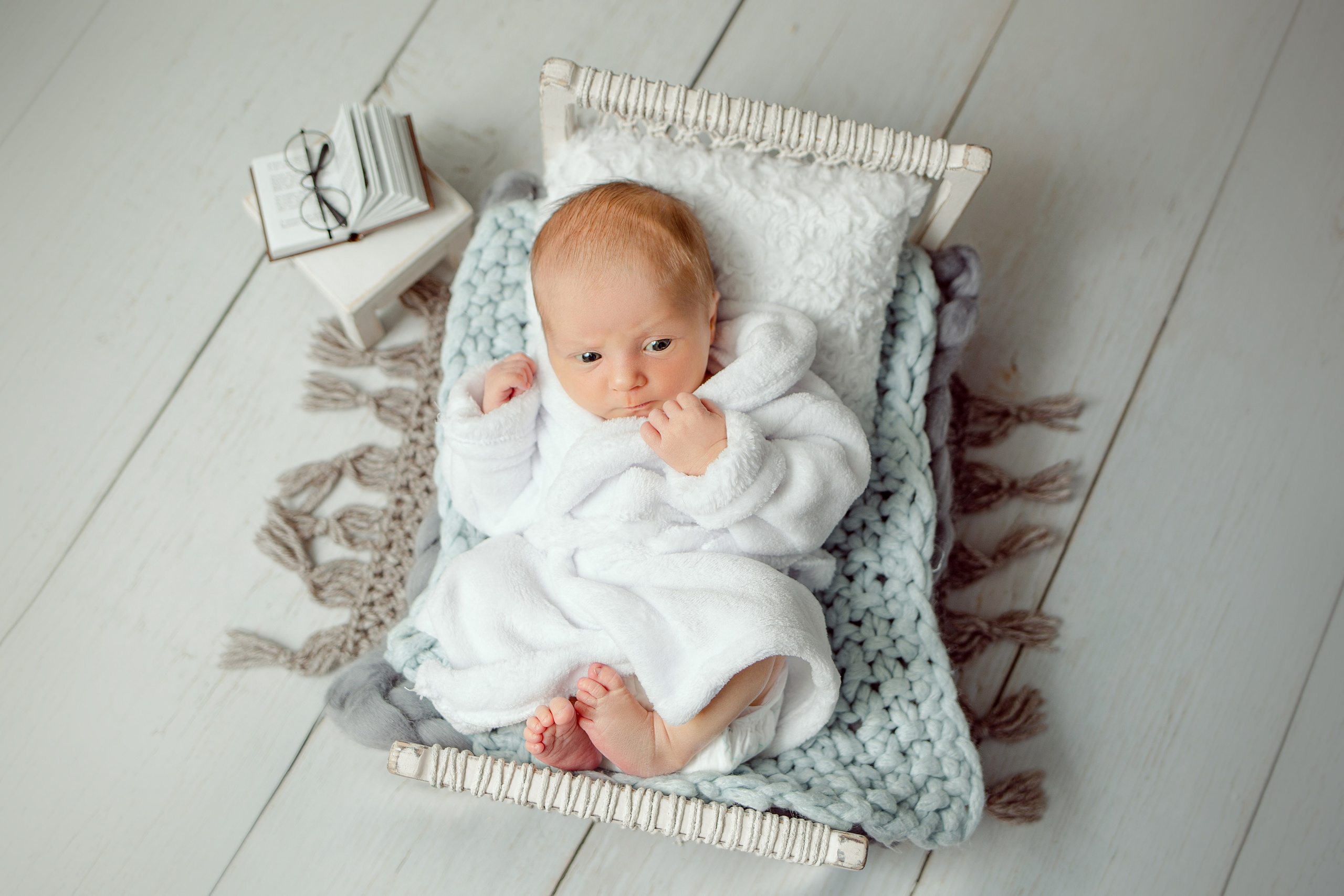 Ньюборн мальчики. Фотограф новорожденных, семейный, детский фотограф в Москве и Московской области