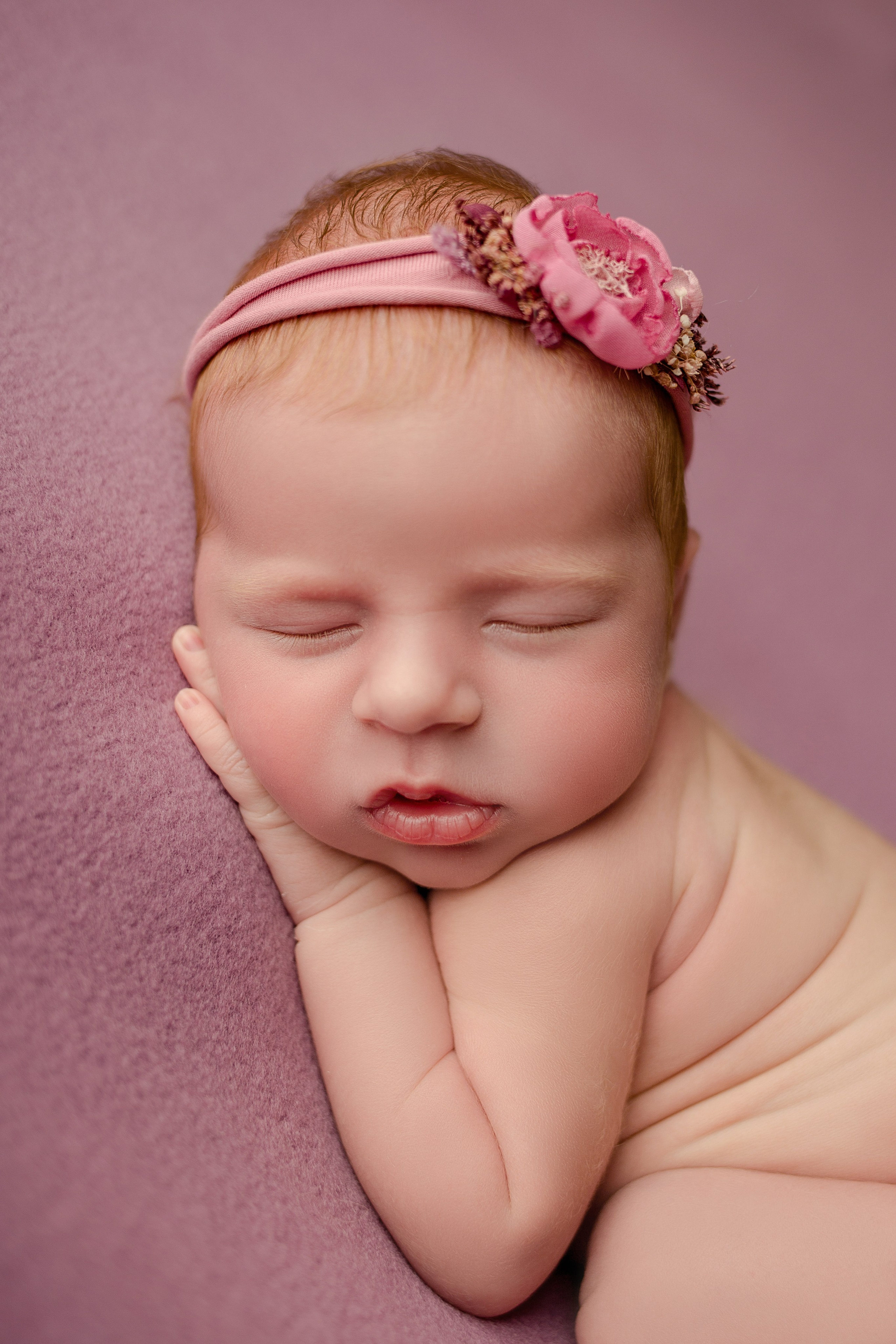 Ньюборн девочки. Фотограф новорожденных, семейный, детский фотограф в Москве и Московской области