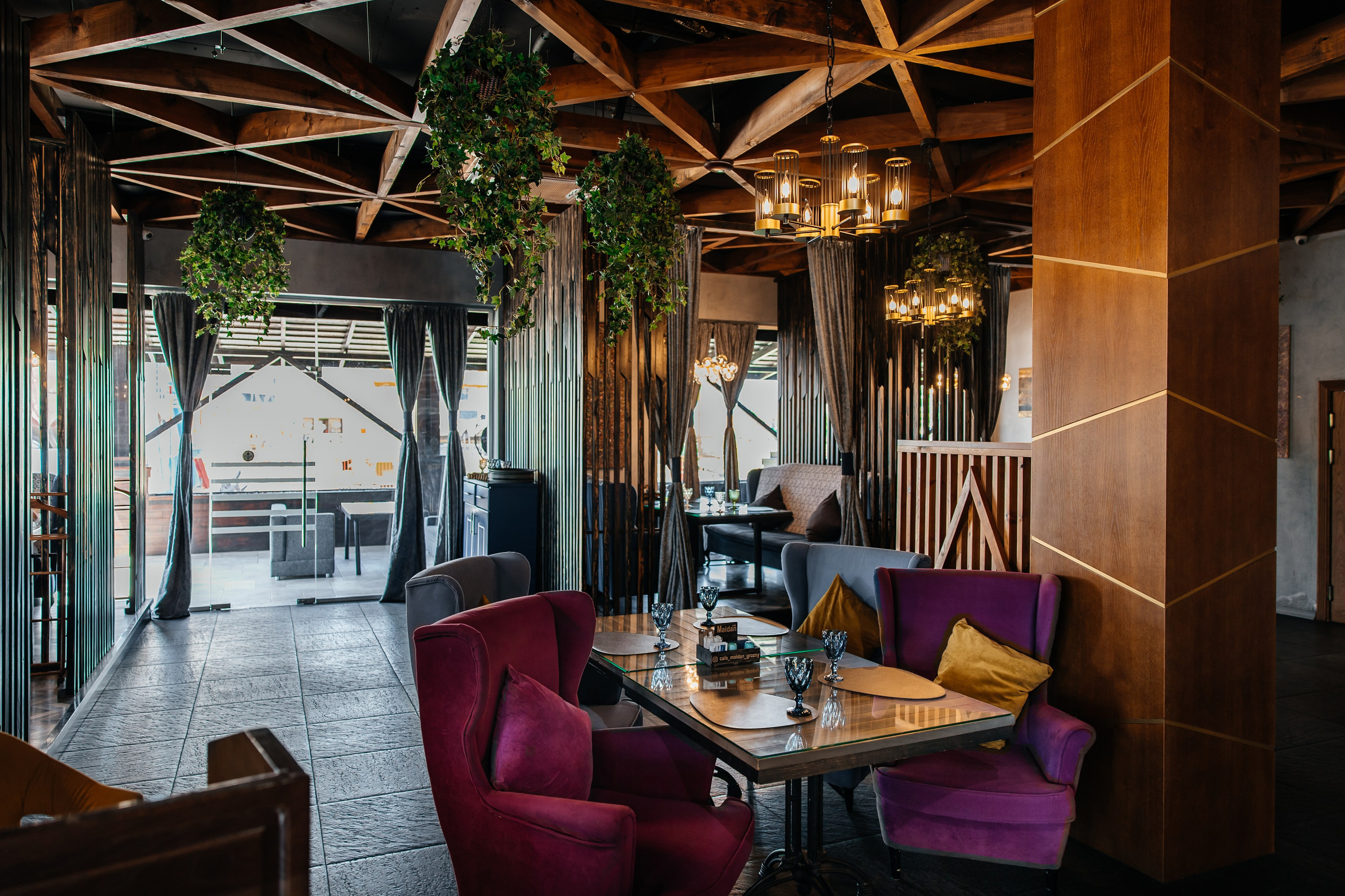 Грозный Maidan. Самый свадебный фотограф