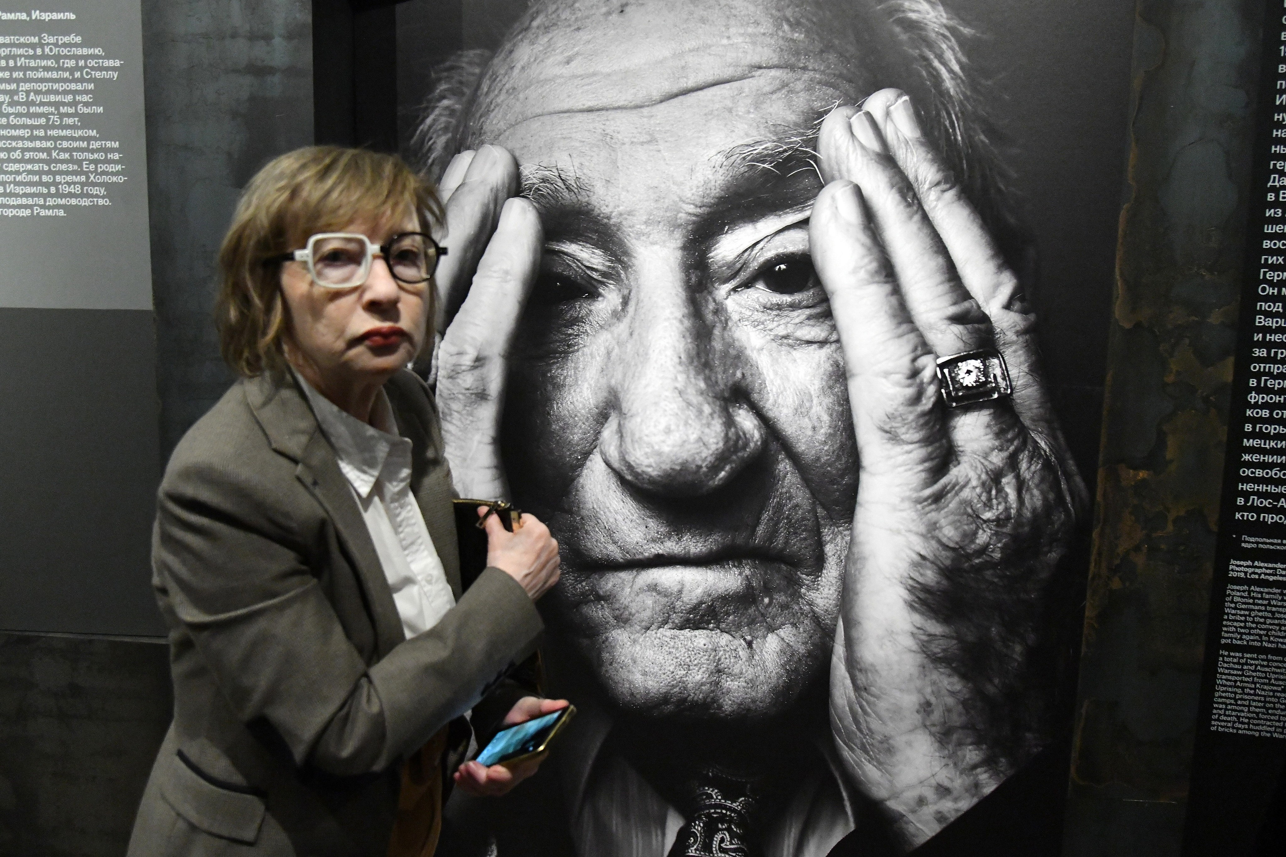 Выставки. Антон Великжанин — фотокорреспондент