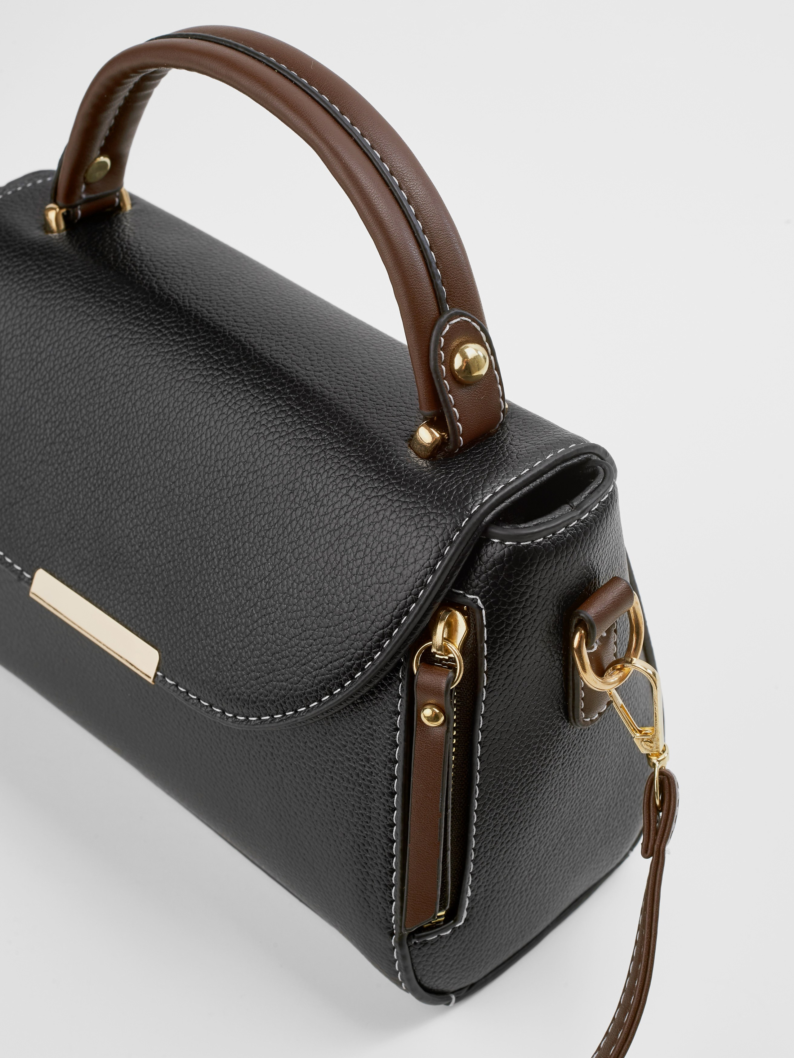 Сумки. Предметный фотограф, инфографика и видео в Санкт-Петербурге