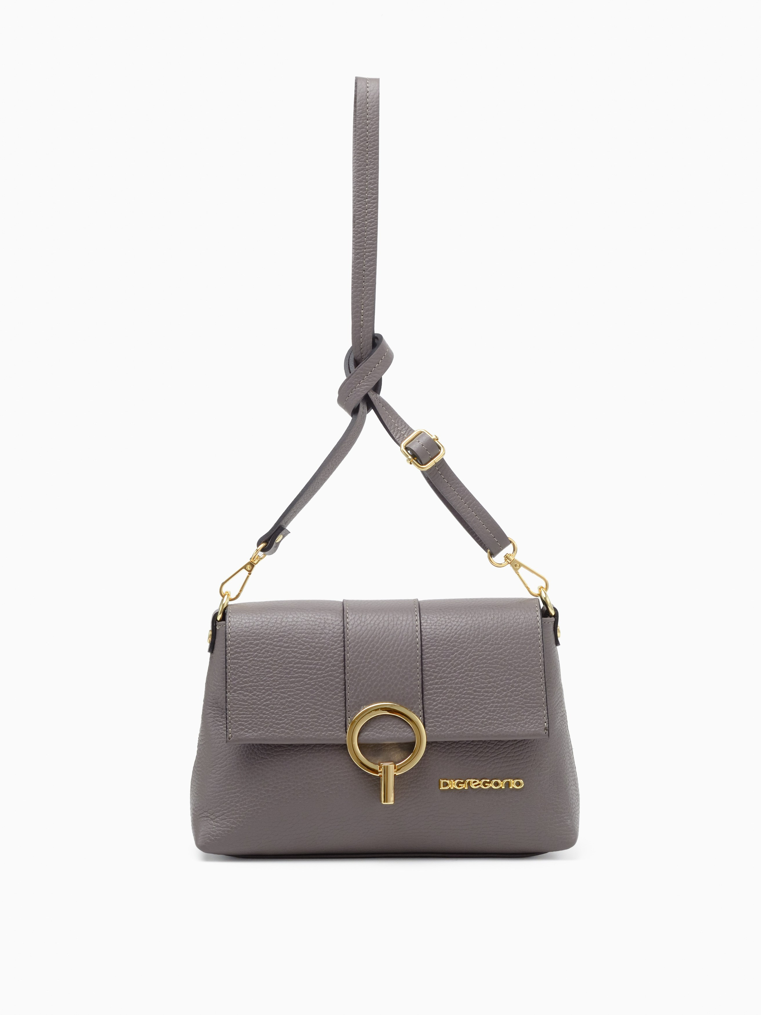 Сумки. Предметный фотограф, инфографика и видео в Санкт-Петербурге