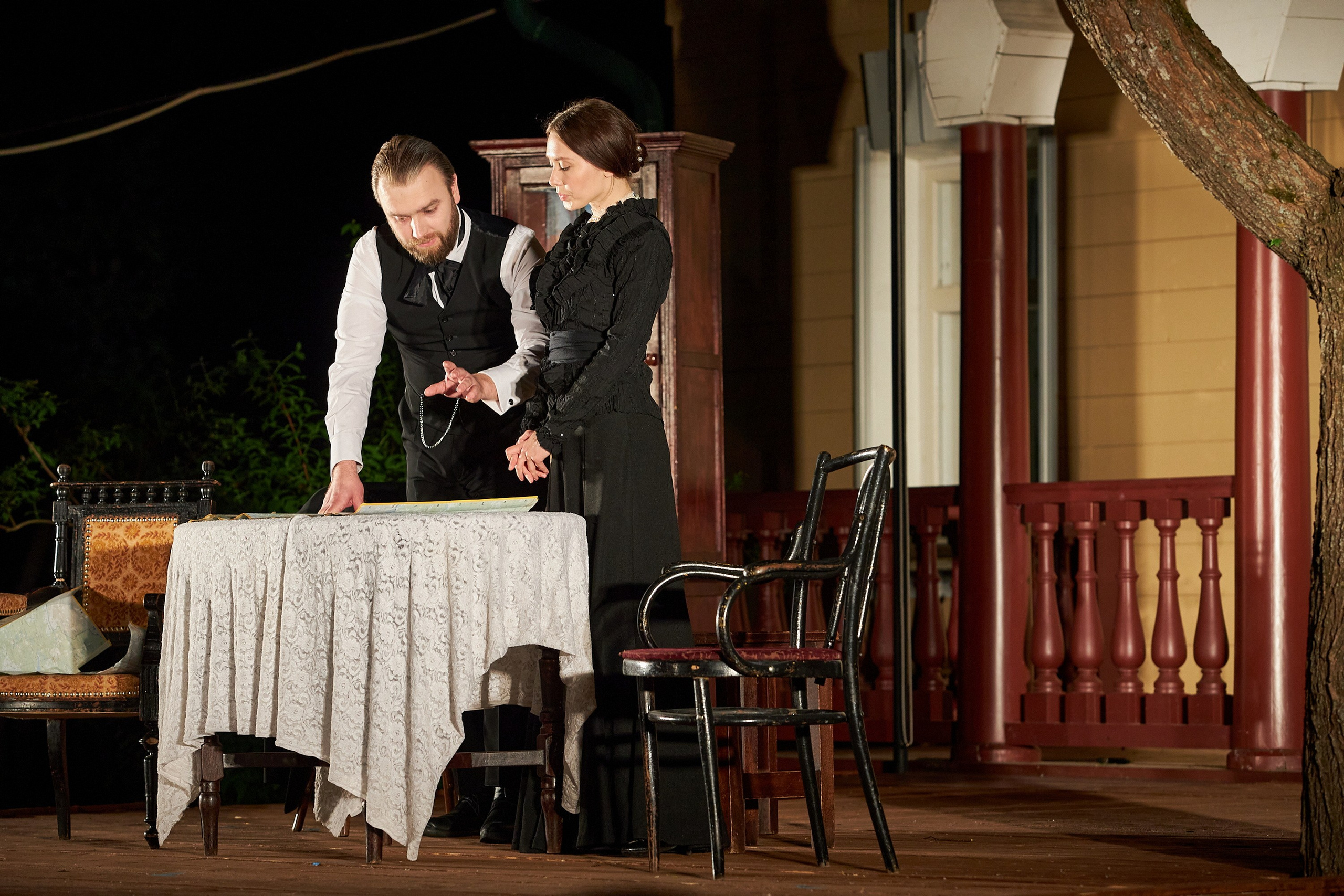 Театральные постановки