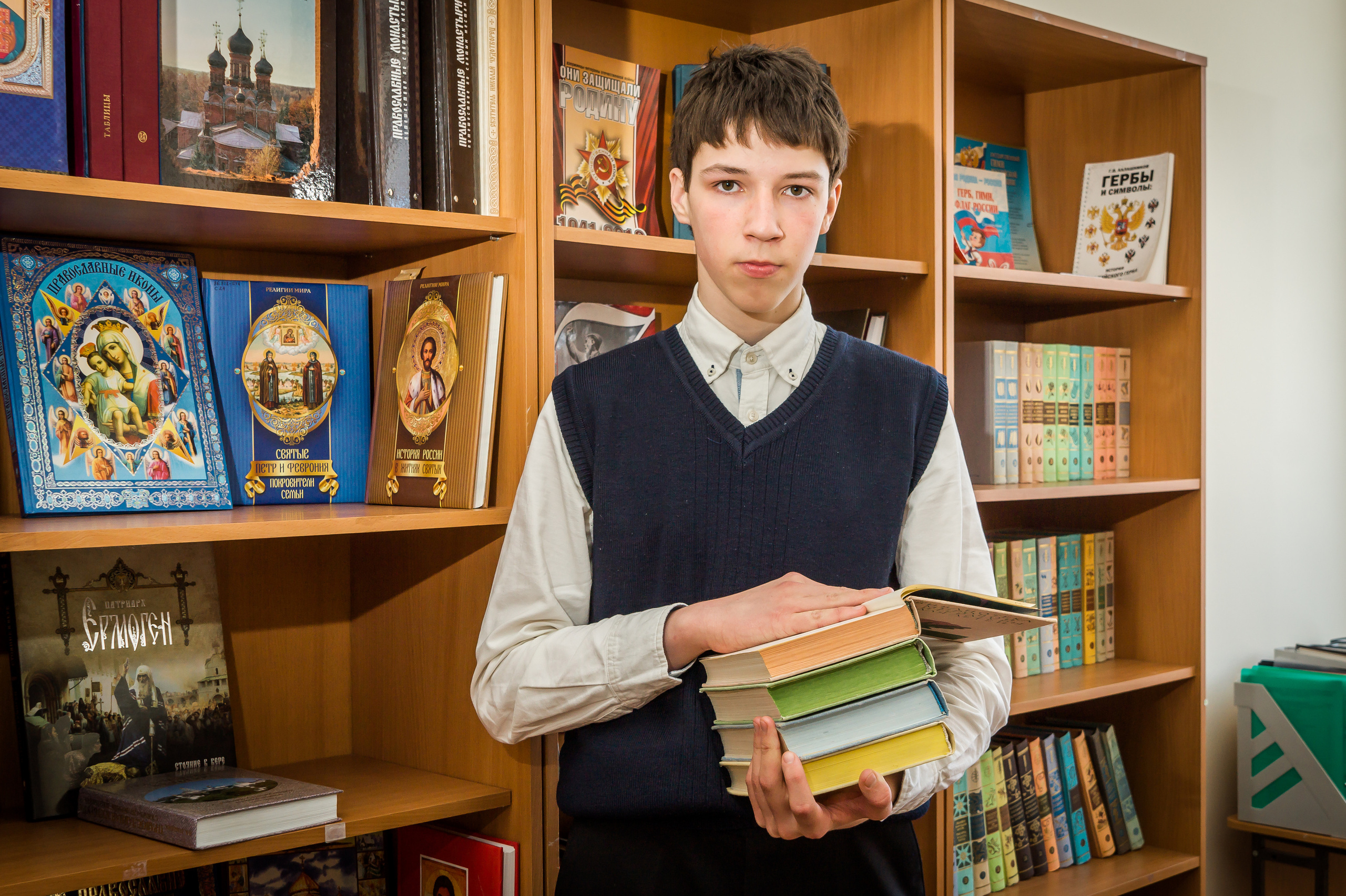 Православная гимназия 9"Б». Фотосъемка в детском саду и школе. Фотоальбомы и фотокниги ВЫПУСКНИК