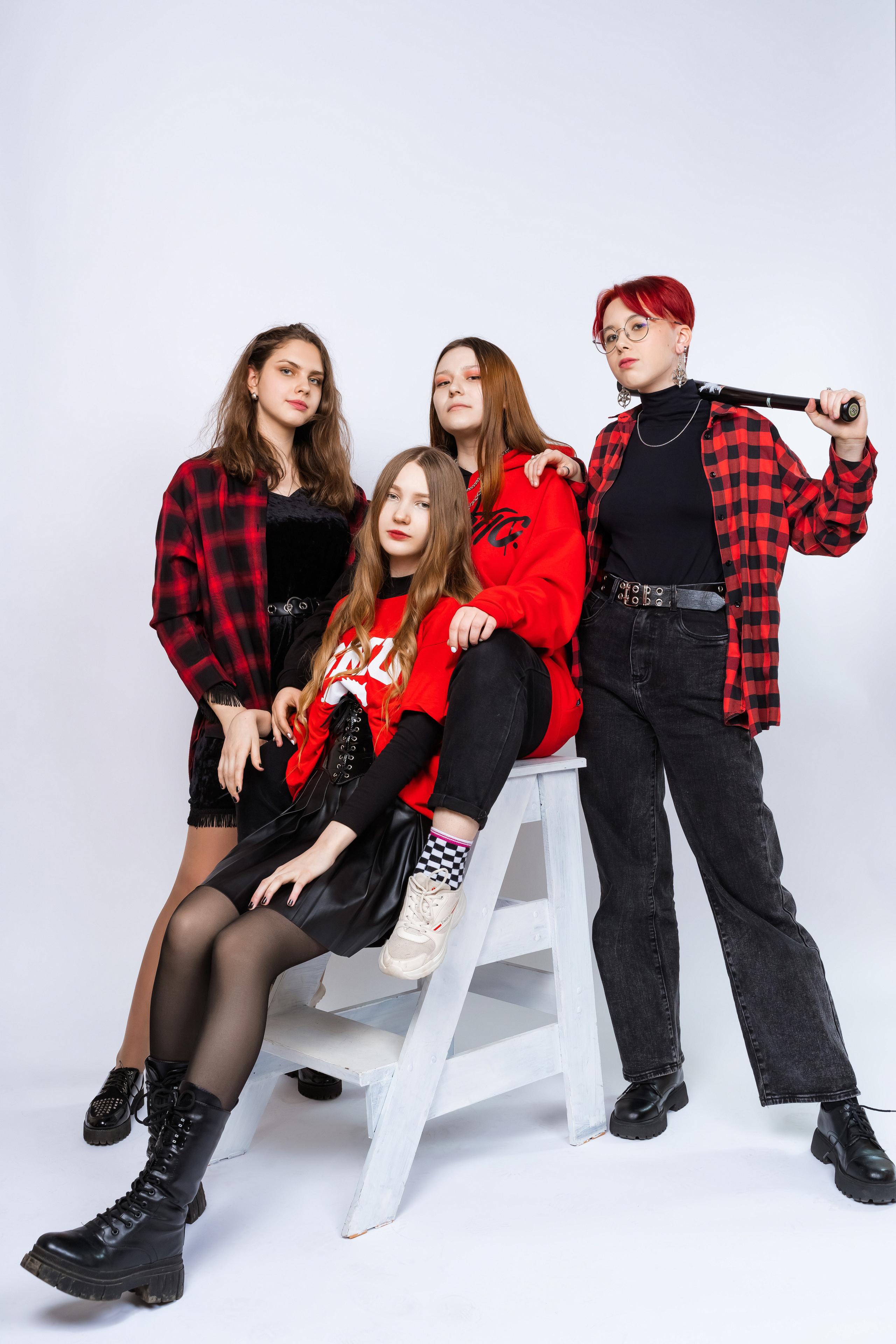 Выпускные альбомы и фотосессии в Кирове от Протасовой Жени