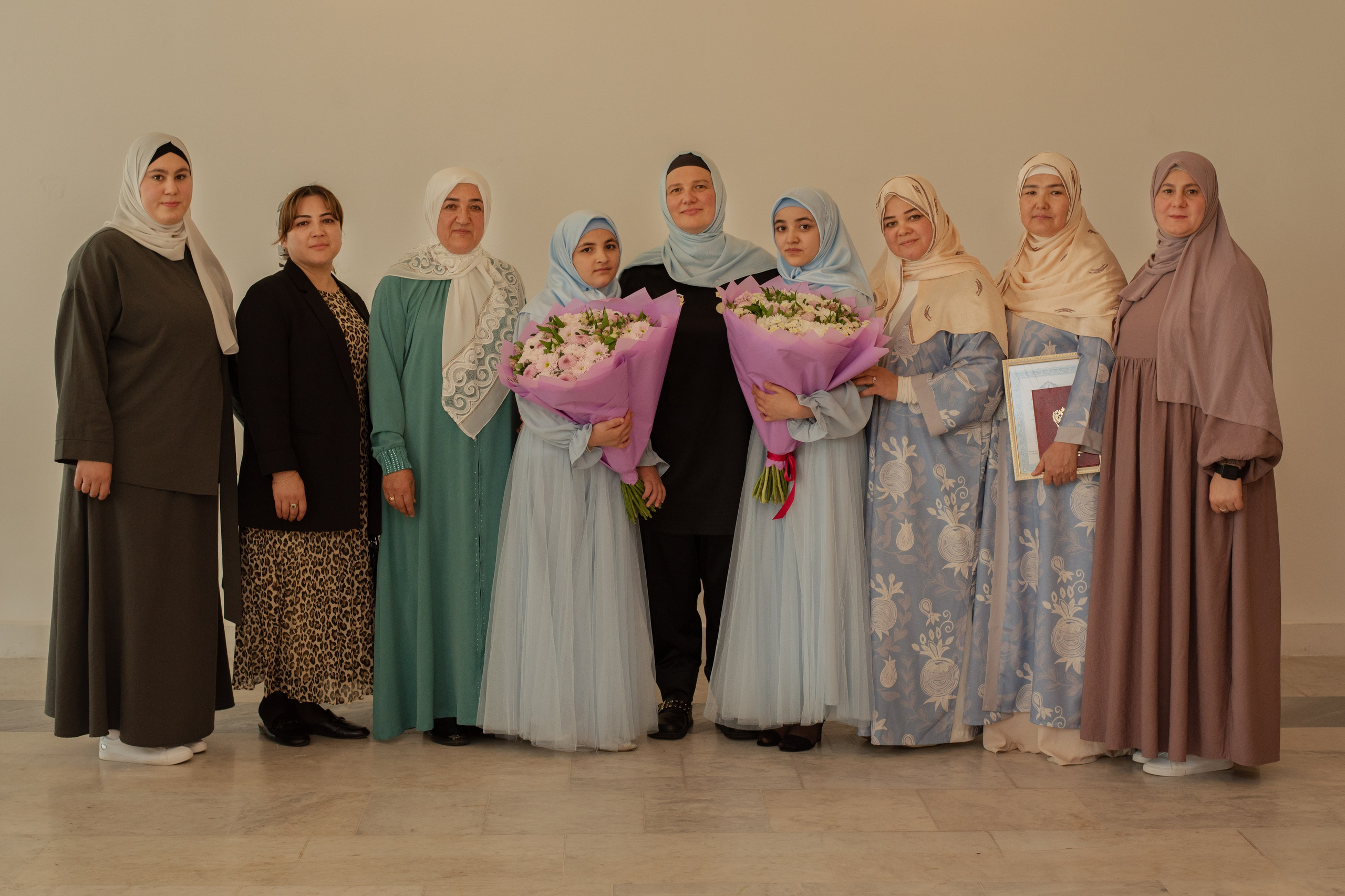 Выпускной в Евразийской женской гуманитарной академии. Лина Курочка — ваш фотограф