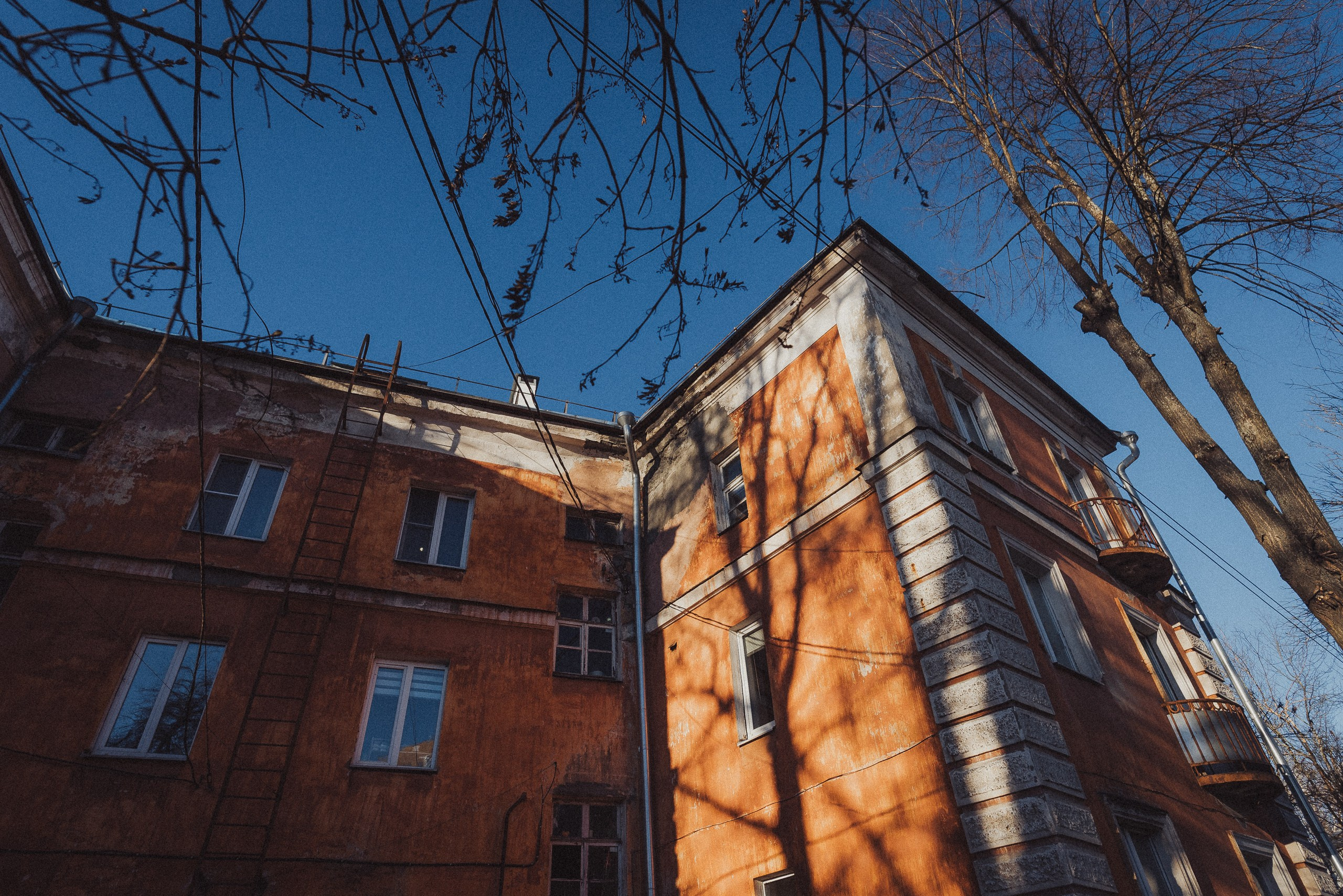 Проект #улицыгорода. Ярославль, улица Лизы Чайкиной. Документальный фотограф Илья Тихановский