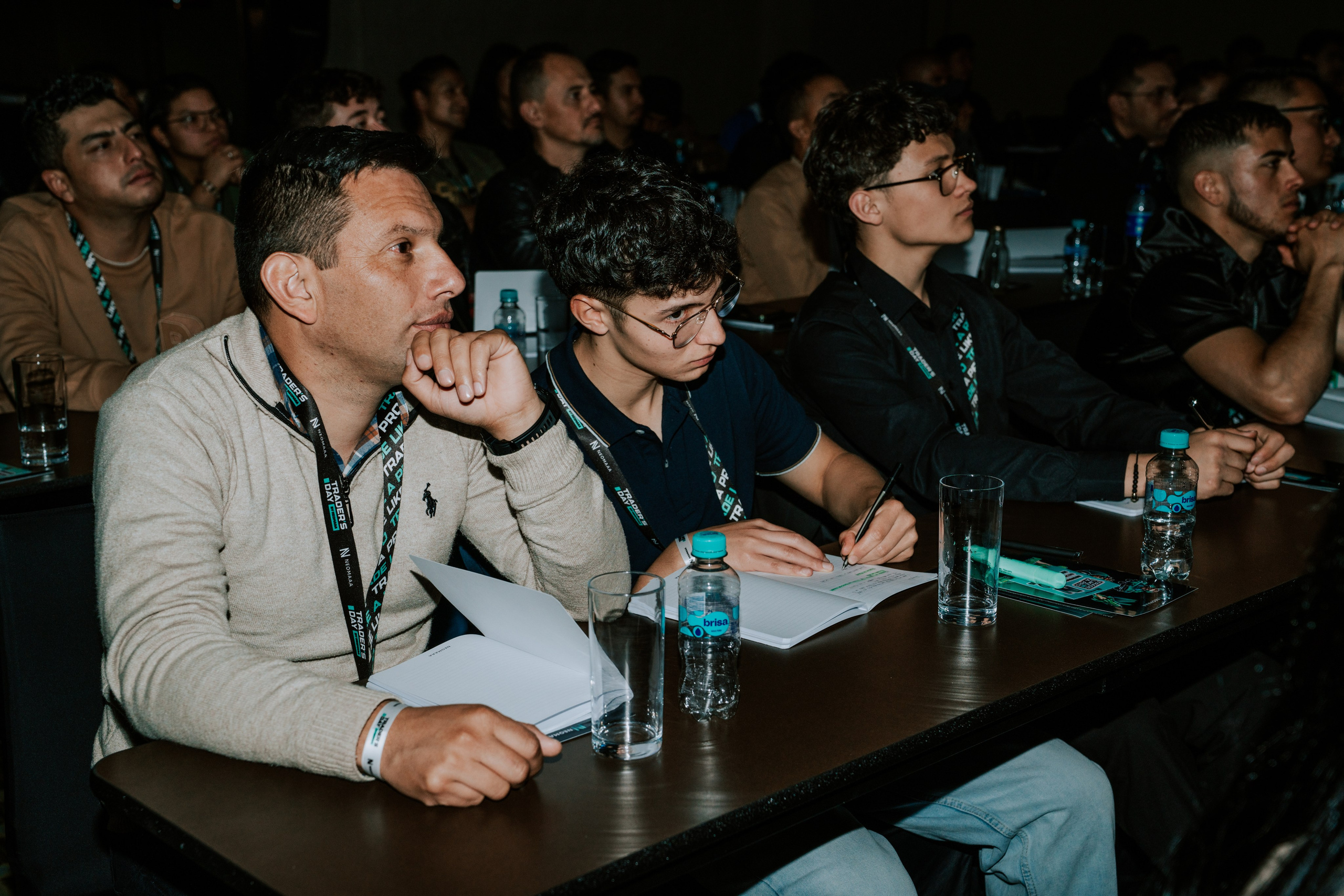 TRADERS DAY By NeomAAA Bogota. NeomAAA Funds Gallery