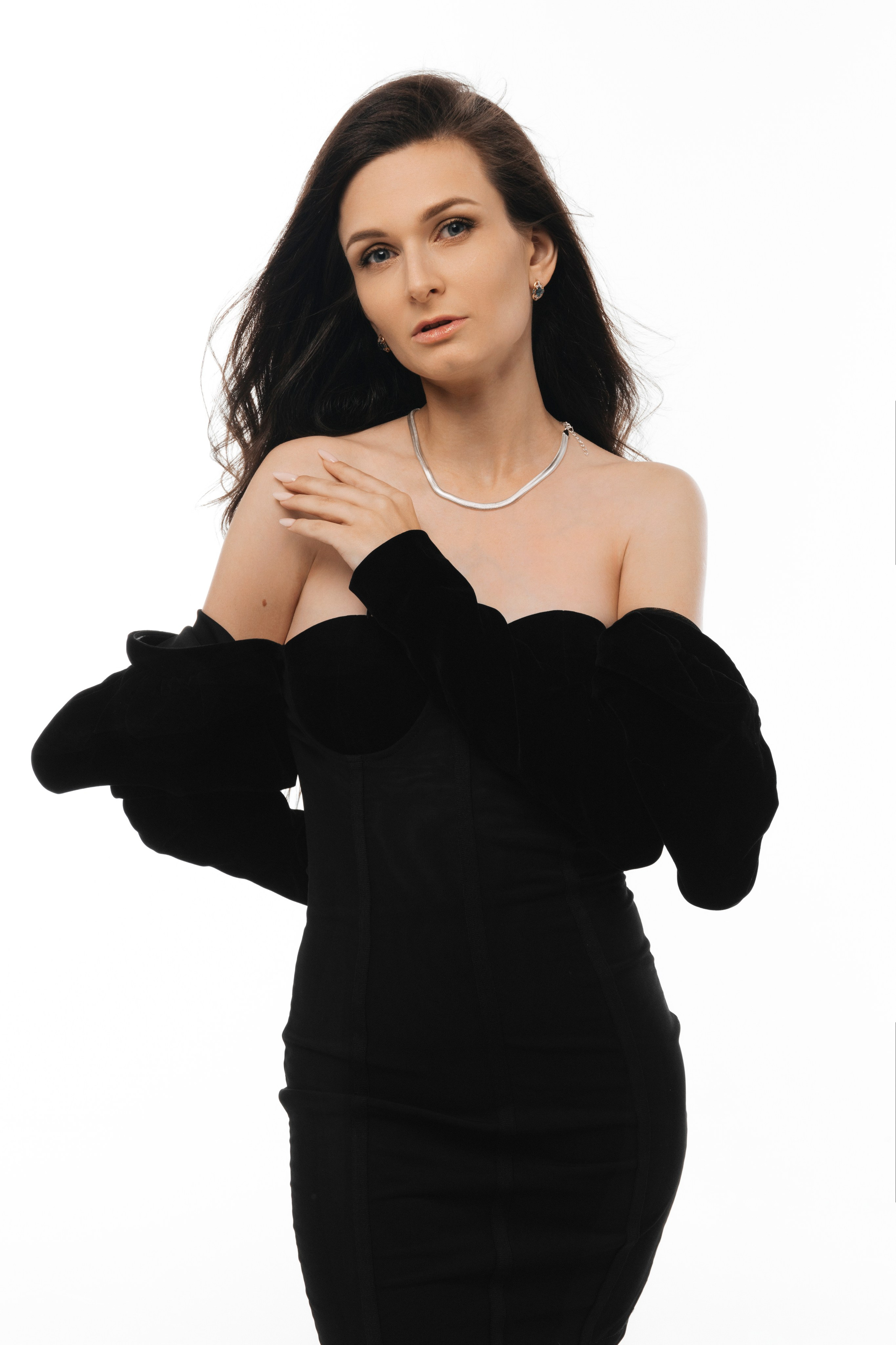 Руслана с семьей. Главная