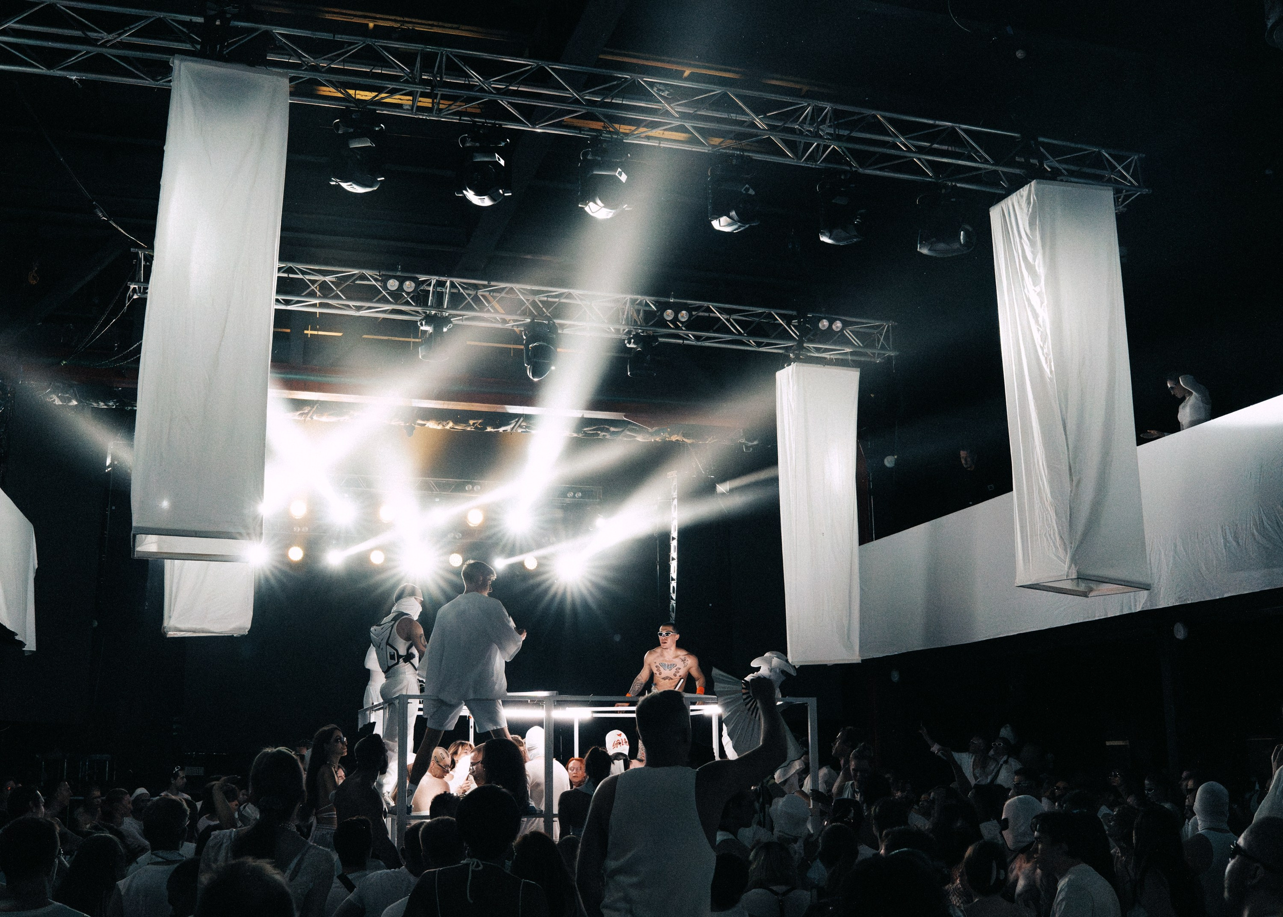 INWHITE | SMENA HARD STAGE. Annyshka